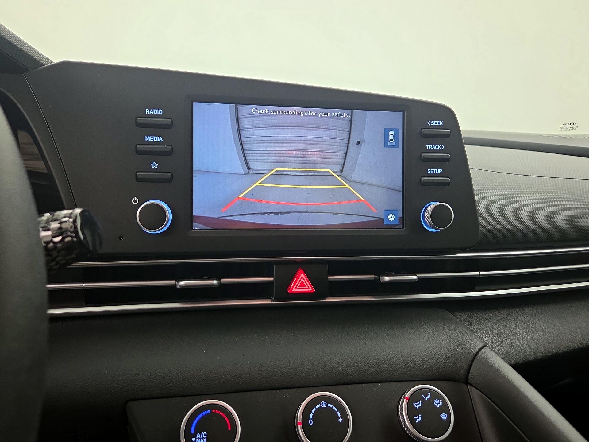 Thumbnail: 2023 Hyundai Elantra - 14