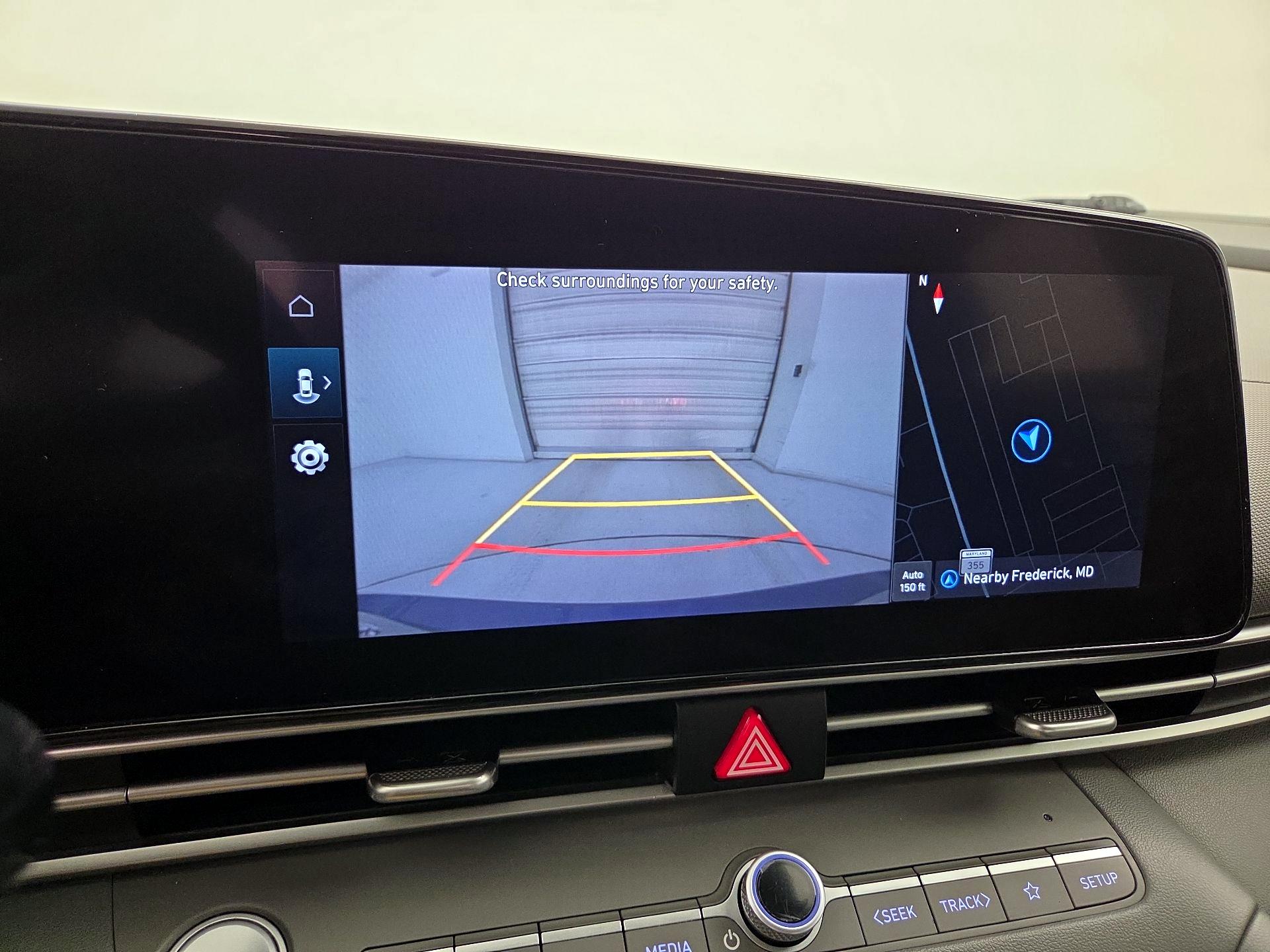 Thumbnail: 2023 Hyundai Elantra - 15