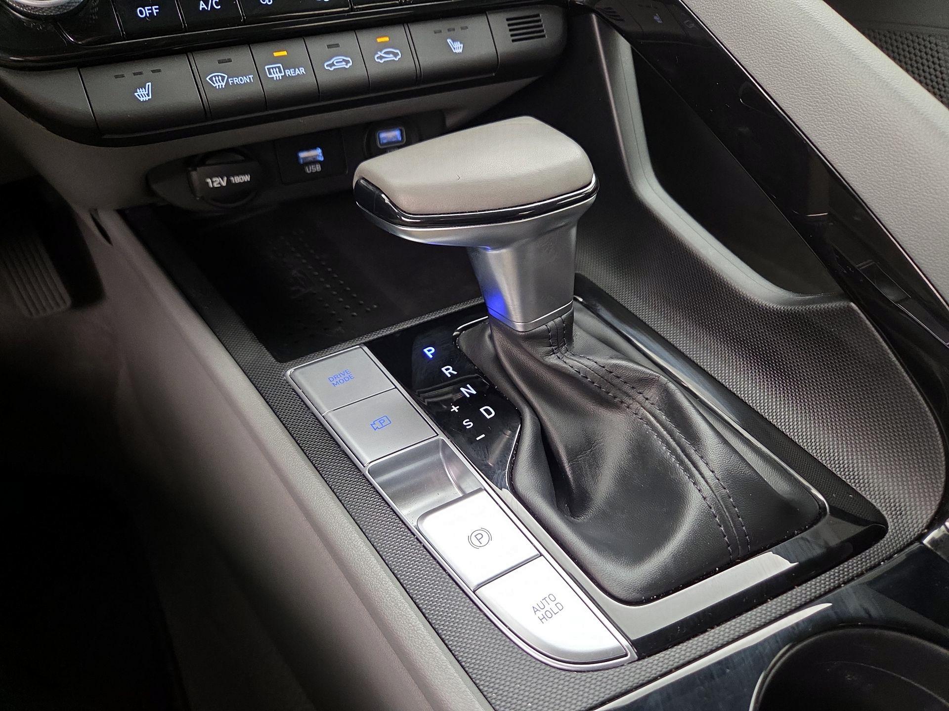 Thumbnail: 2023 Hyundai Elantra - 18