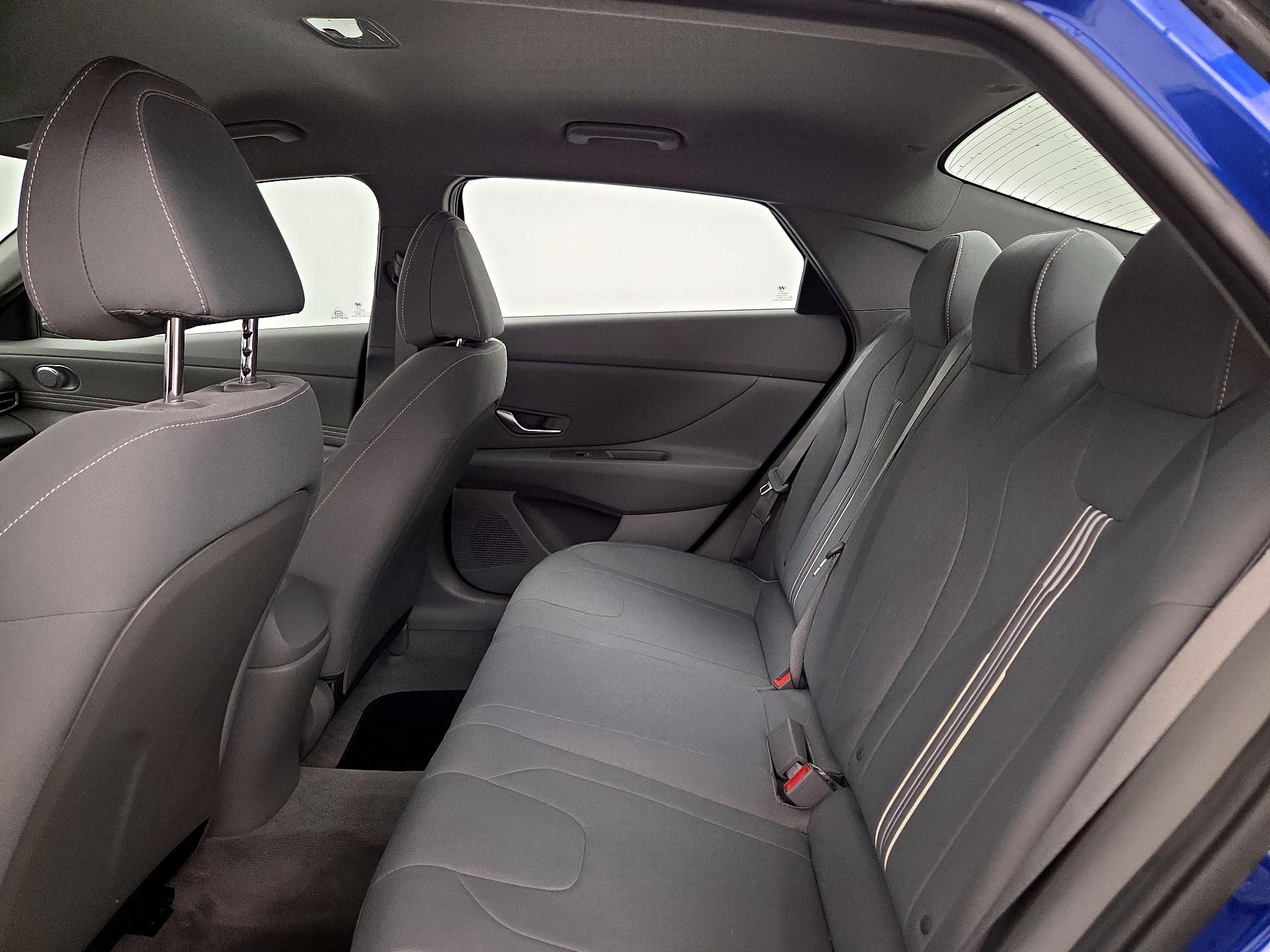 Thumbnail: 2023 Hyundai Elantra - 20