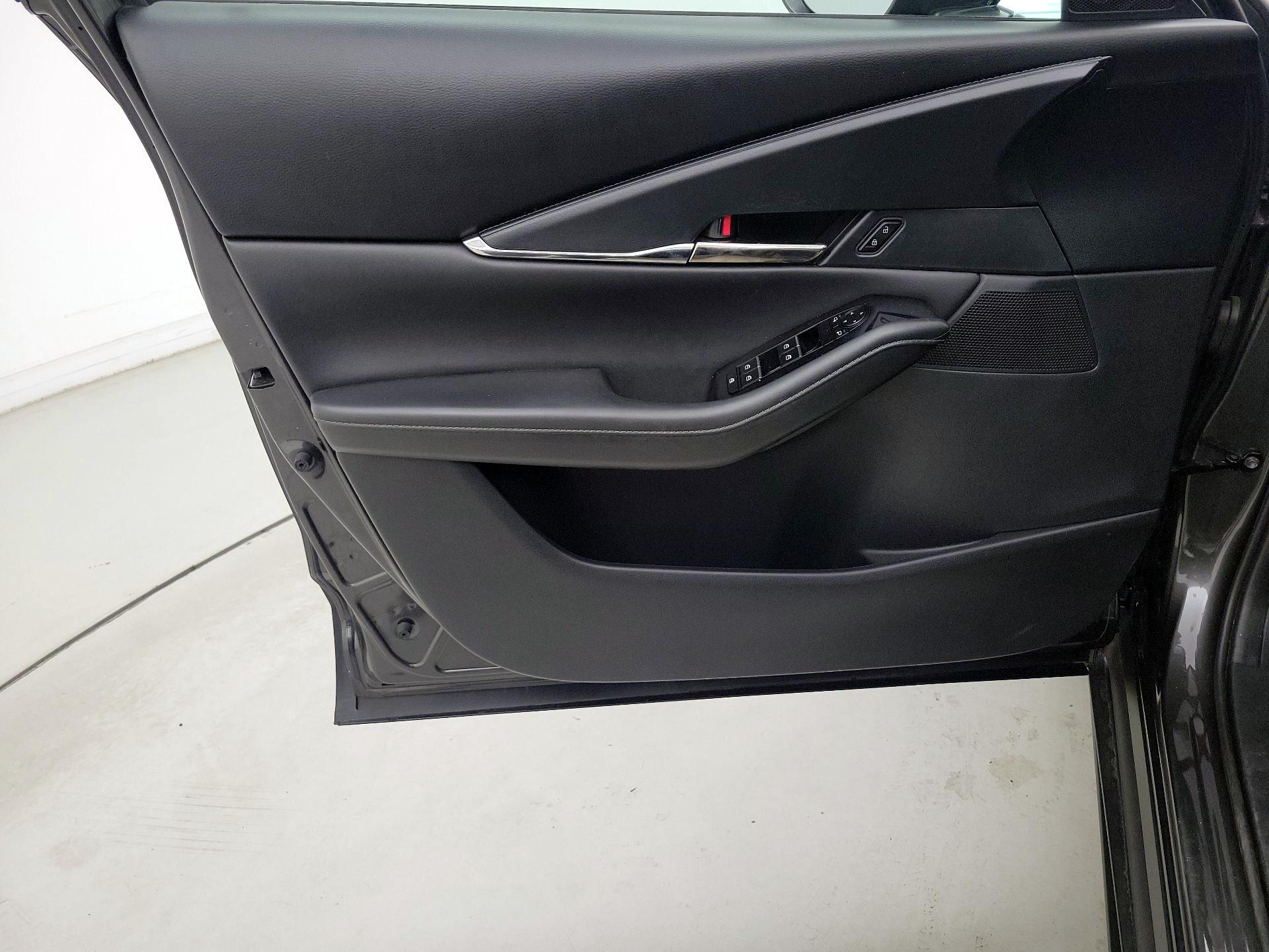 Thumbnail: 2023 Mazda CX-30 - 12