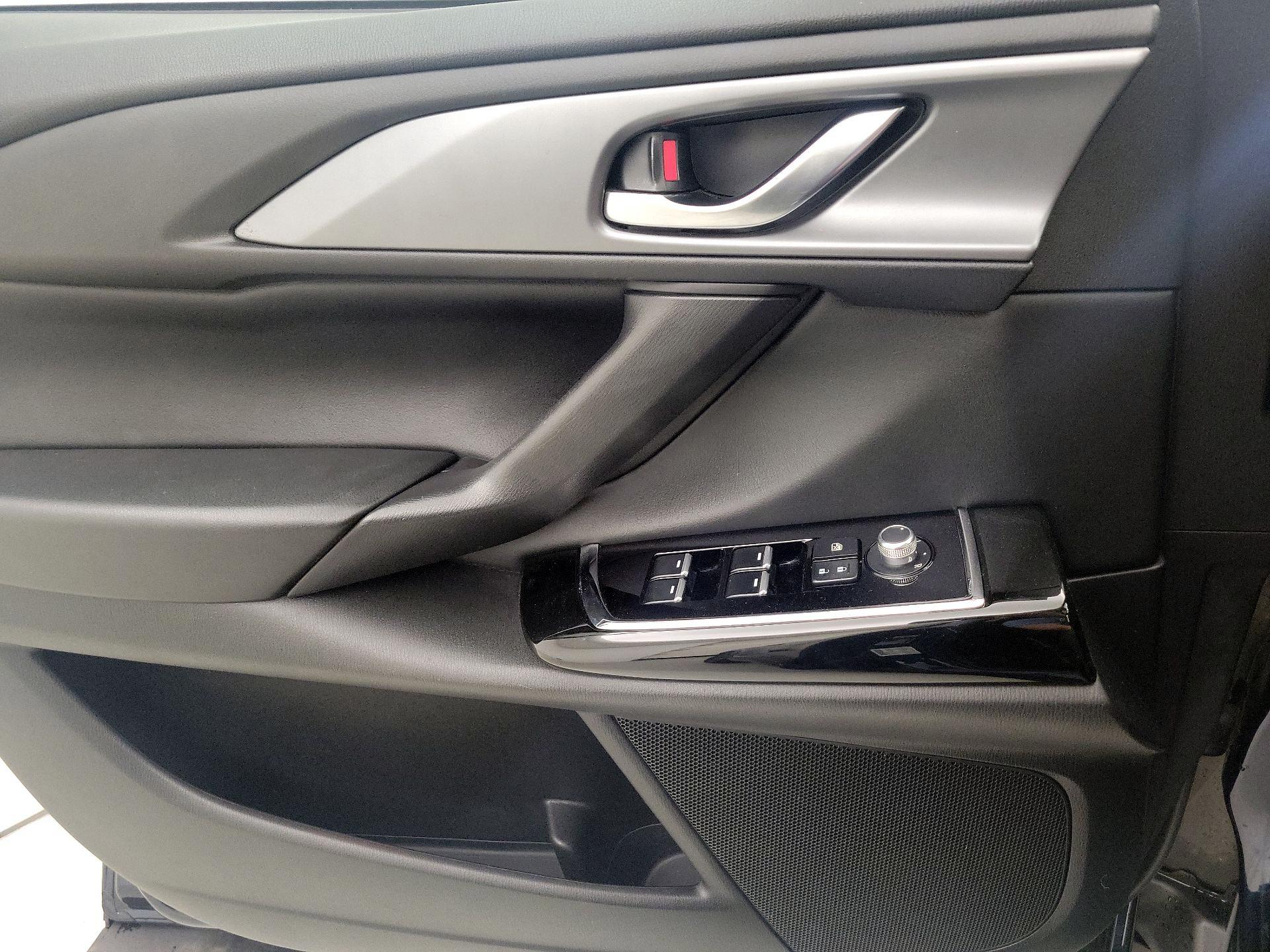 Thumbnail: 2023 Mazda CX-9 - 12