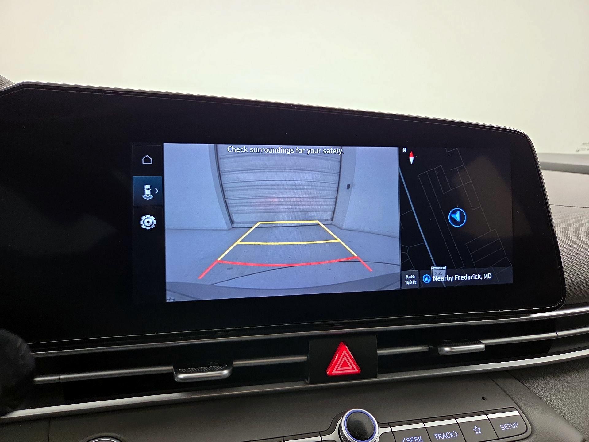 Thumbnail: 2023 Hyundai Elantra - 15