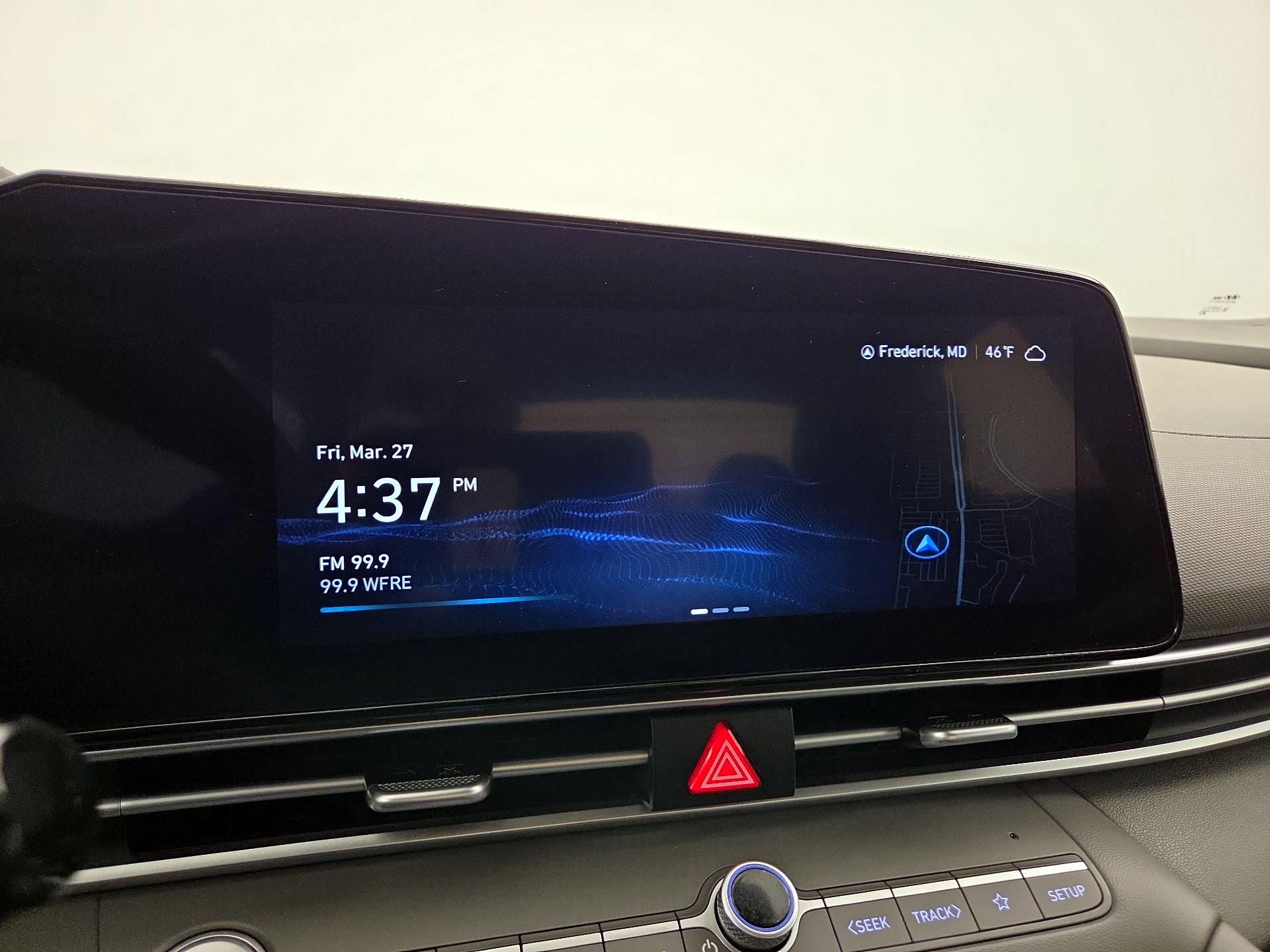 Thumbnail: 2023 Hyundai Elantra - 16