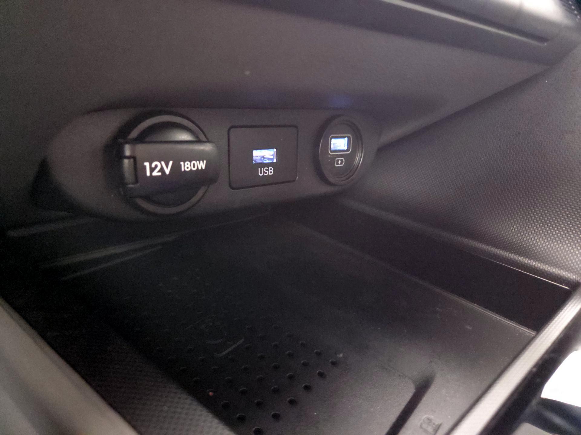 Thumbnail: 2023 Hyundai Elantra - 19