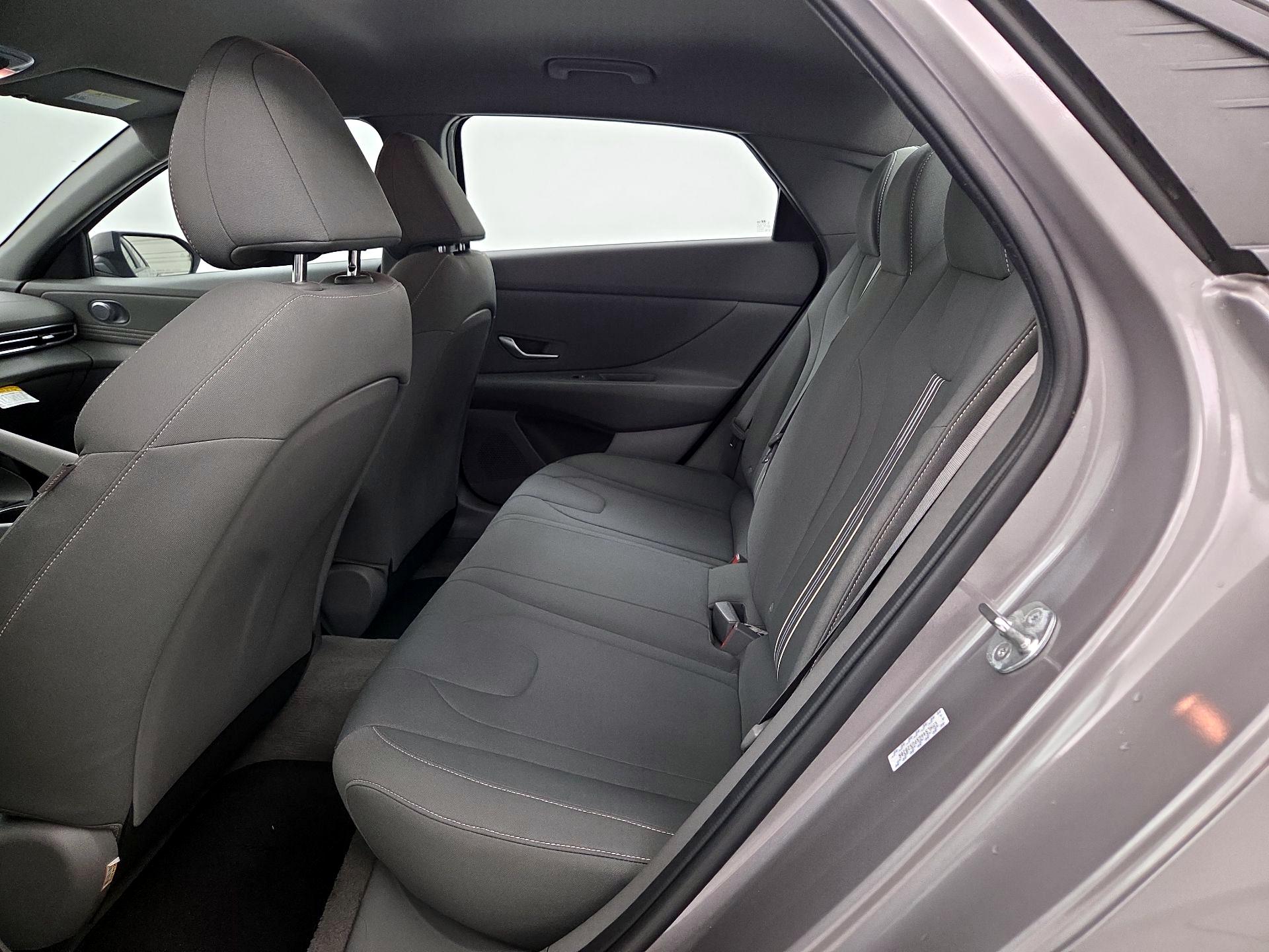 Thumbnail: 2023 Hyundai Elantra - 20