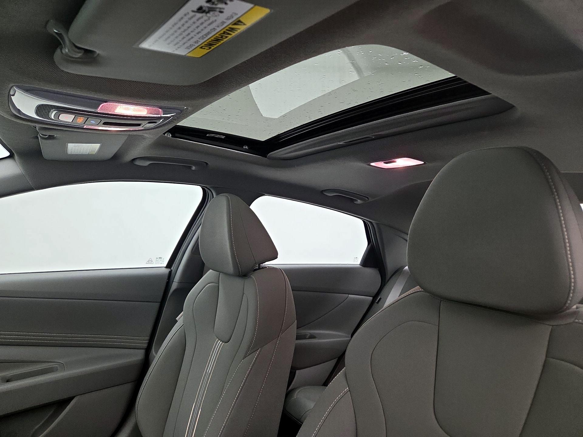 Thumbnail: 2025 Hyundai Elantra - 20