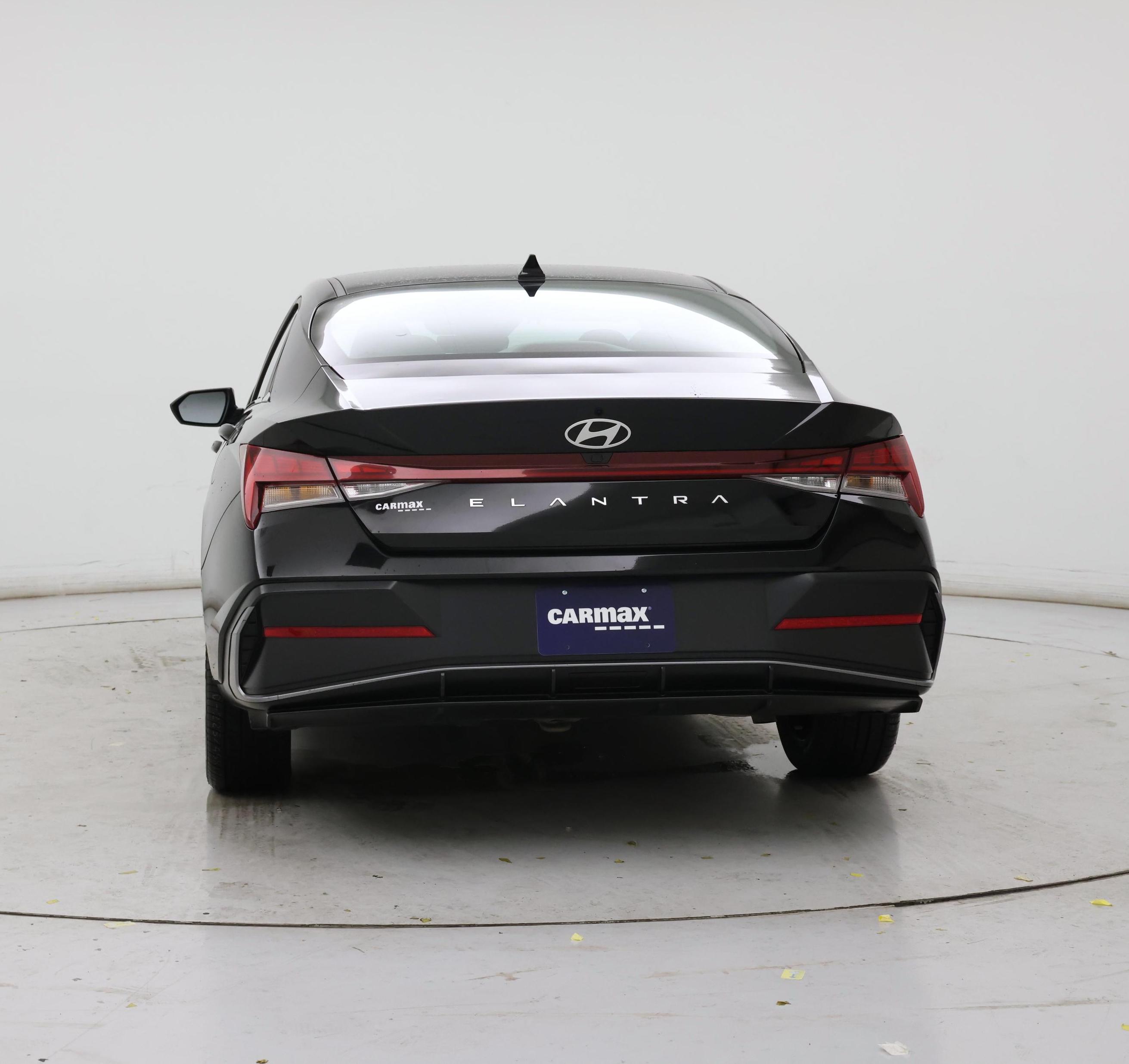 Thumbnail: 2025 Hyundai Elantra - 6