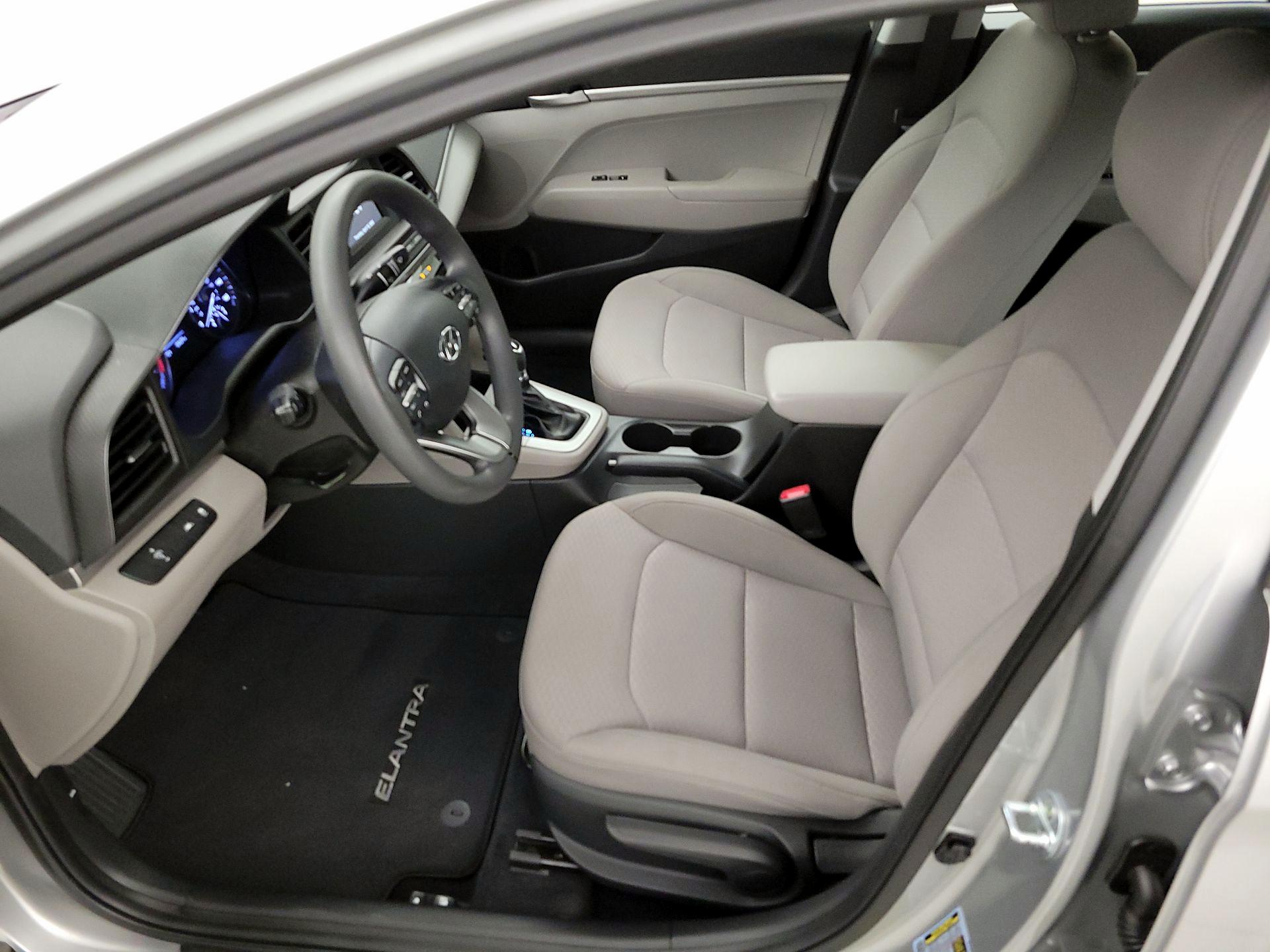 Thumbnail: 2020 Hyundai Elantra - 11