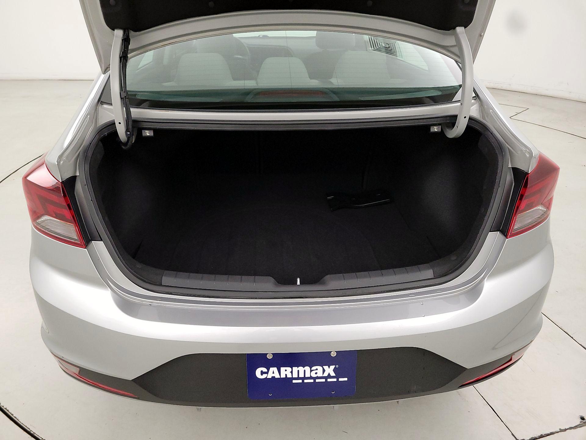 Thumbnail: 2020 Hyundai Elantra - 20