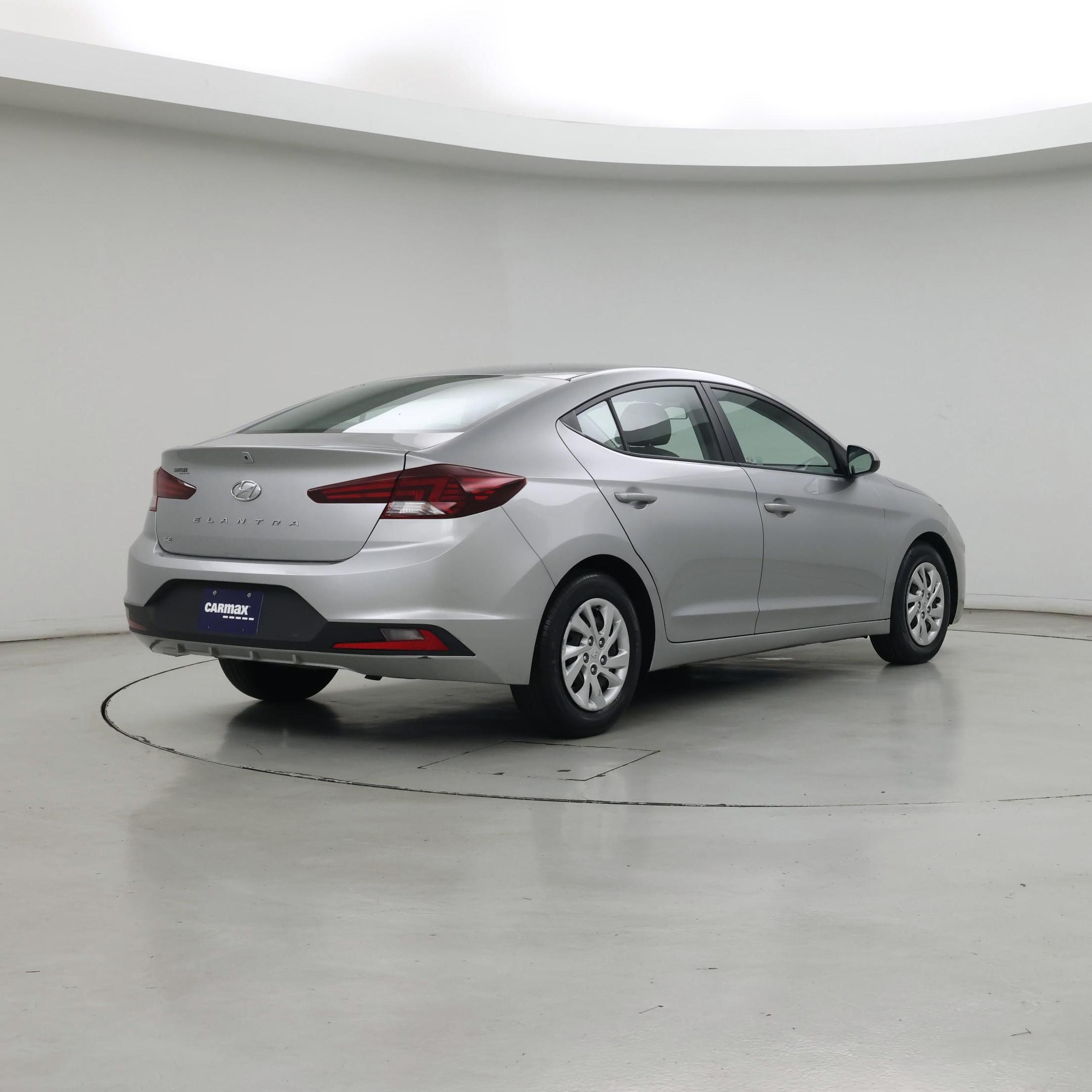 Thumbnail: 2020 Hyundai Elantra - 8