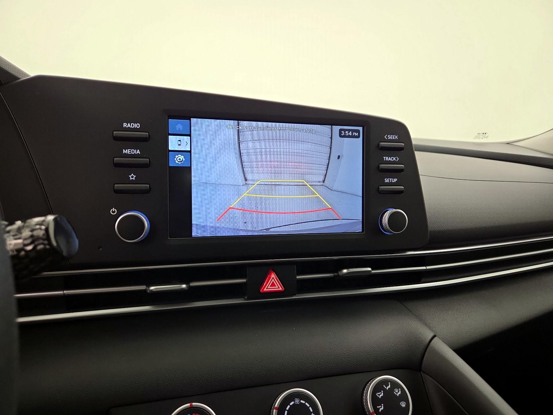 Thumbnail: 2025 Hyundai Elantra - 12