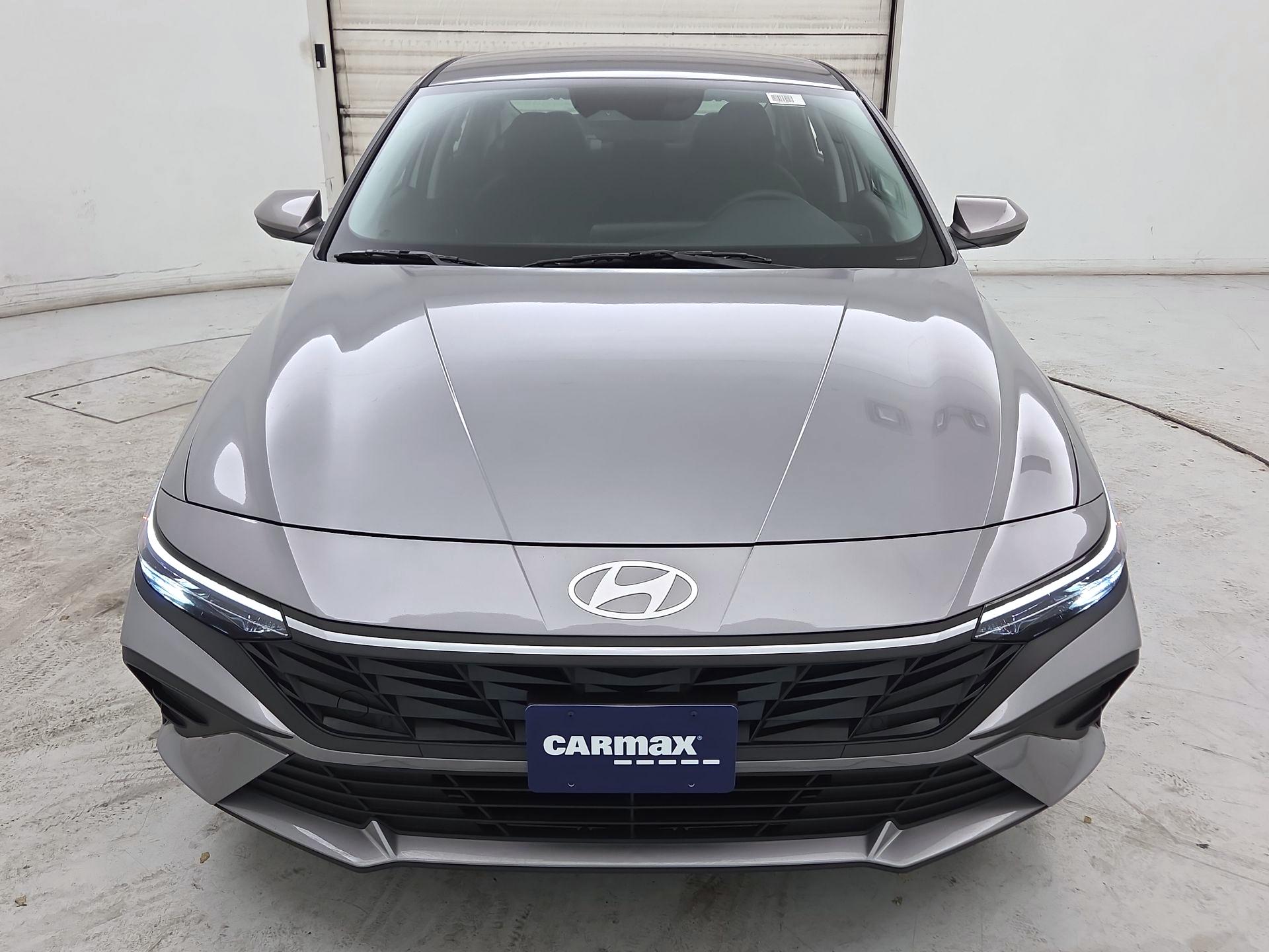 Thumbnail: 2025 Hyundai Elantra - 2