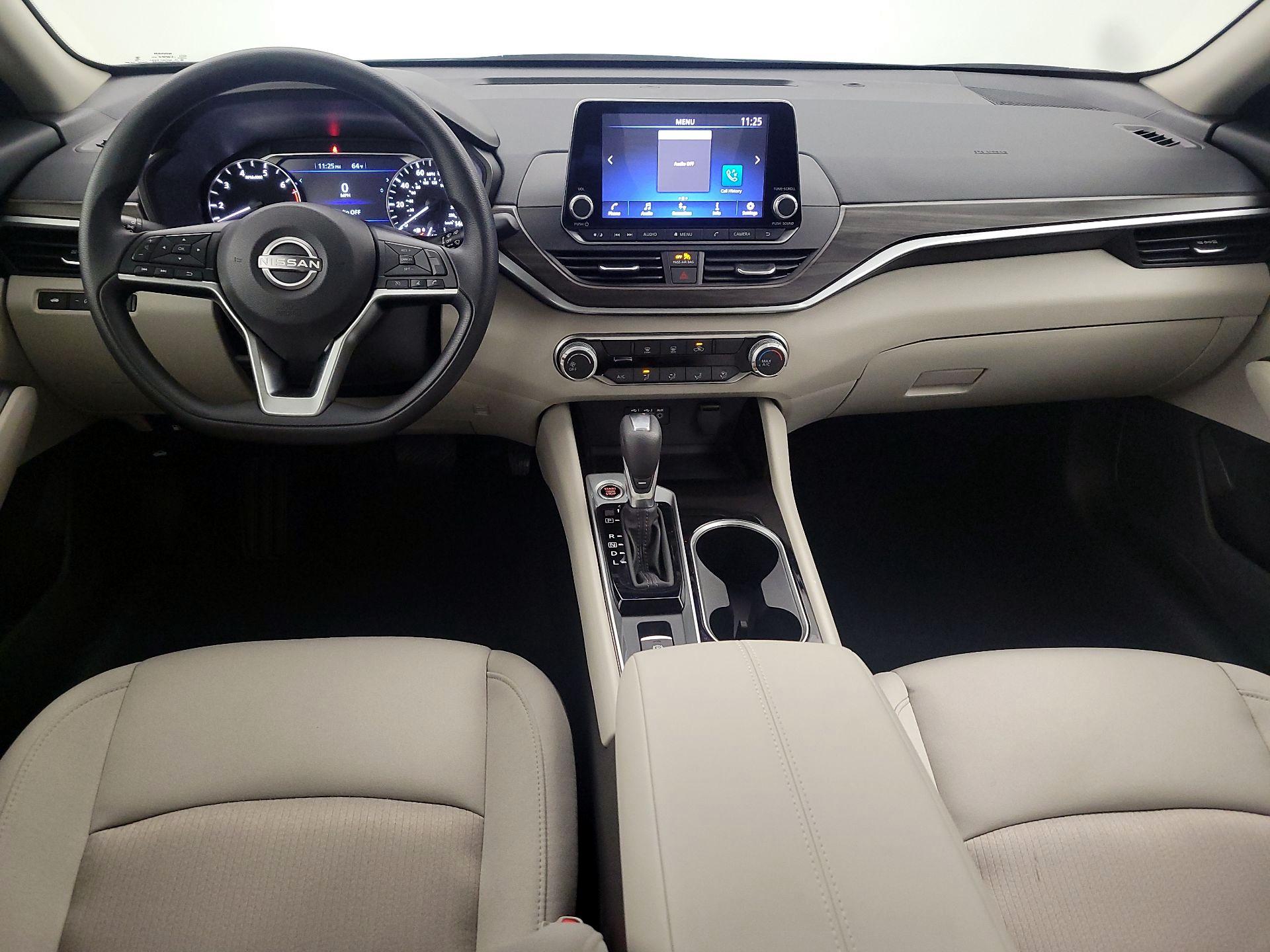 Thumbnail: 2024 Nissan Altima - 9