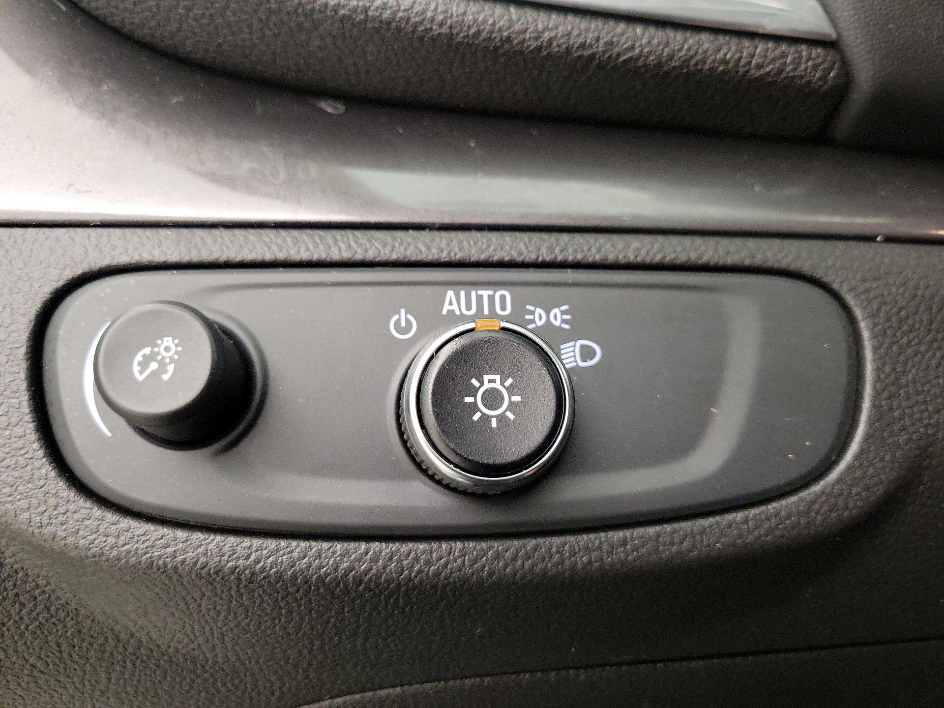 Thumbnail: 2020 Buick Encore - 13