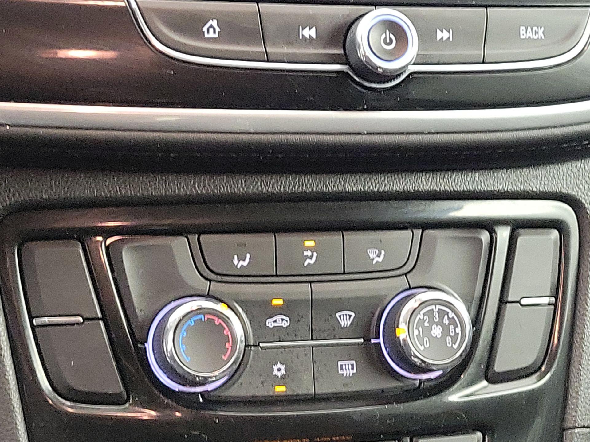 Thumbnail: 2020 Buick Encore - 16