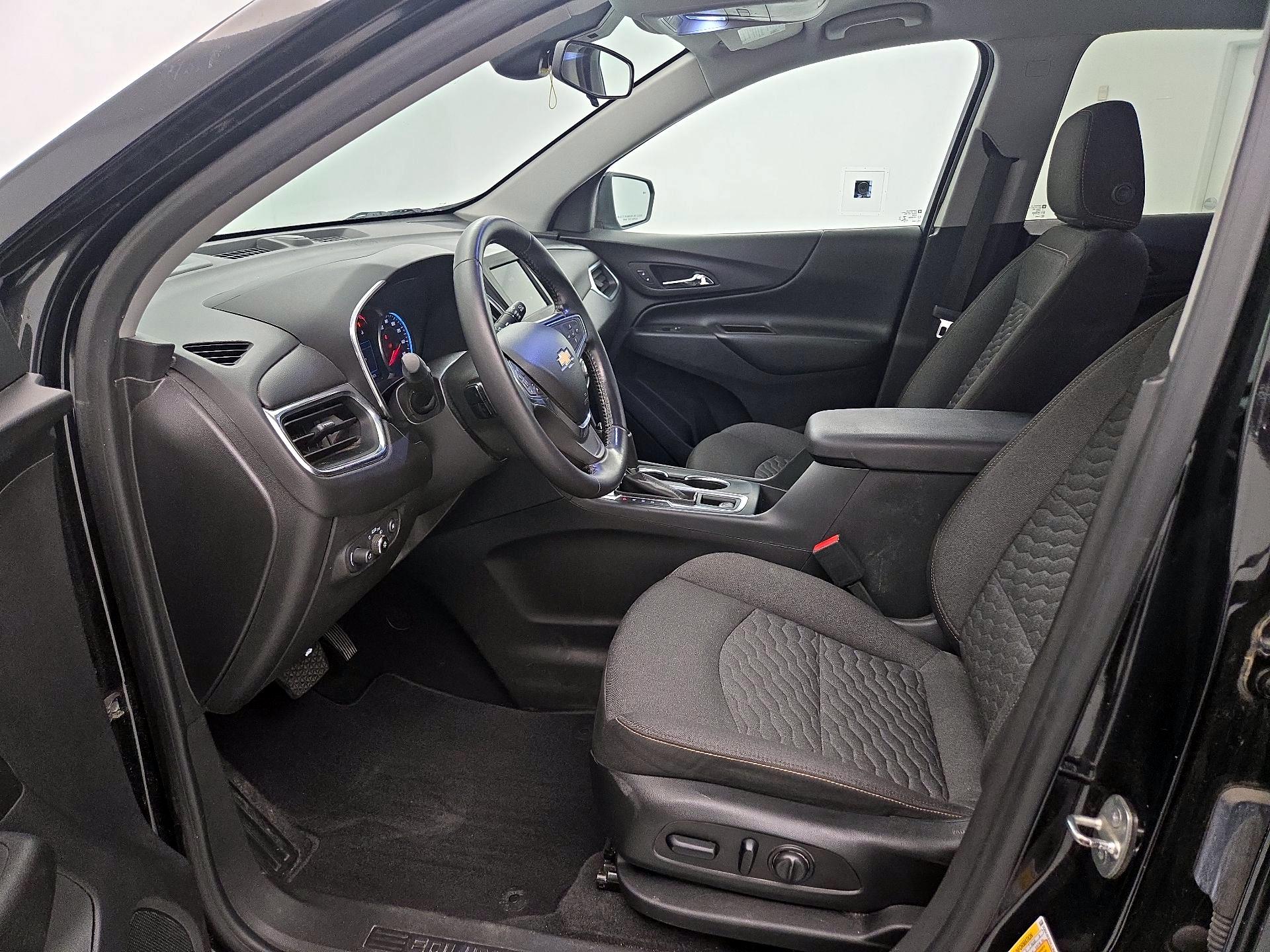 Thumbnail: 2020 Chevrolet Equinox - 11
