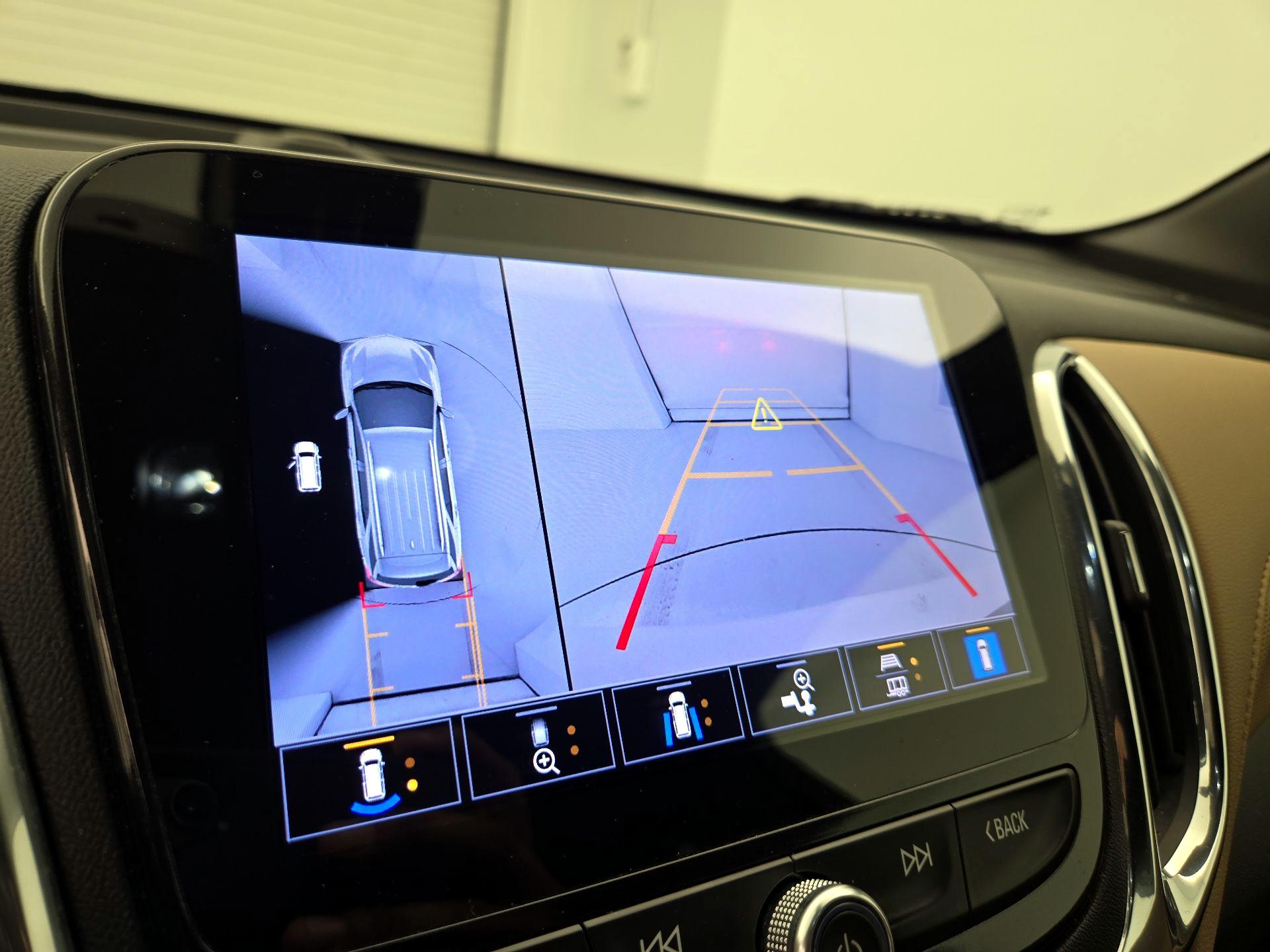 Thumbnail: 2022 Chevrolet Equinox - 14