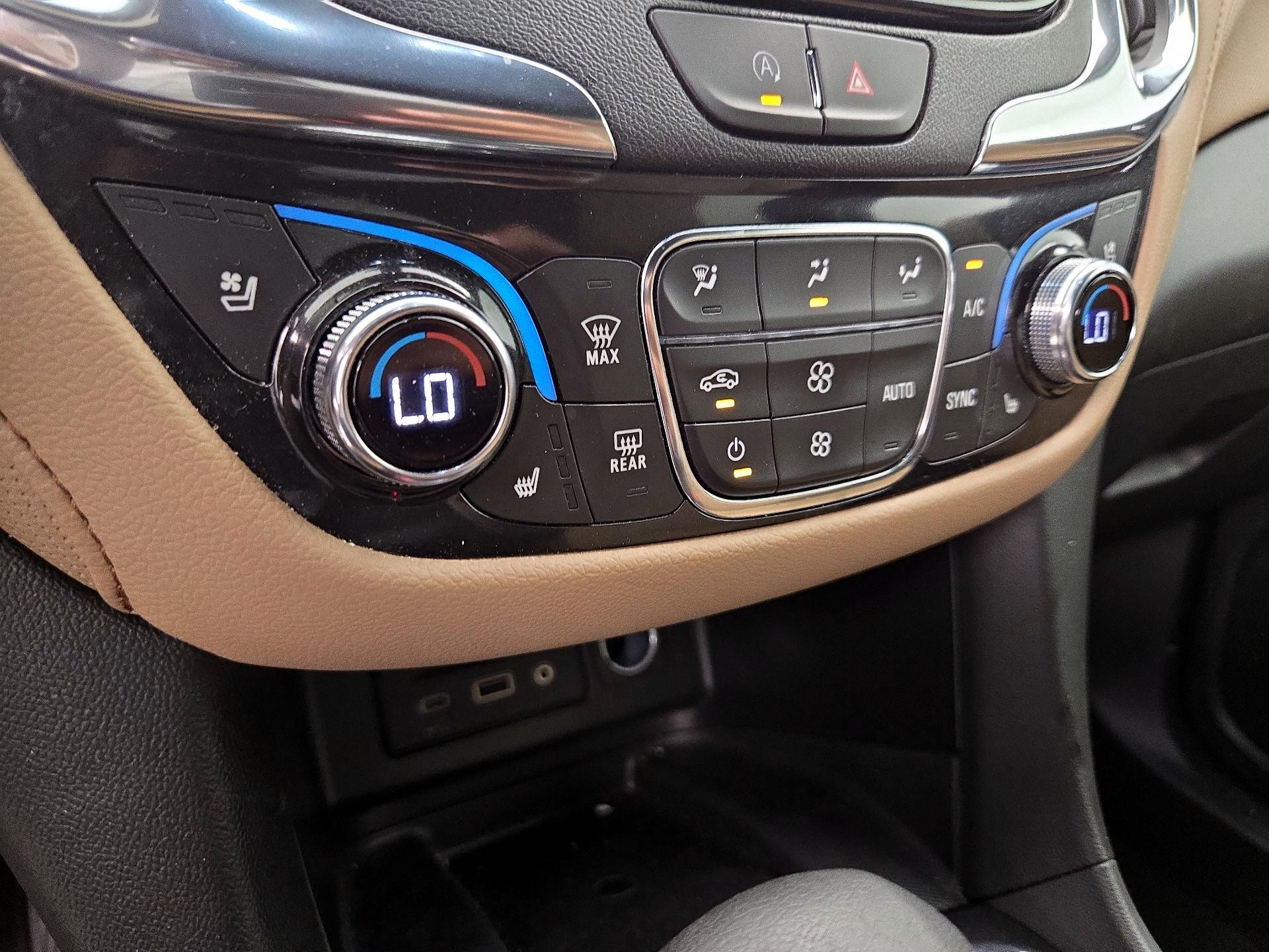 Thumbnail: 2022 Chevrolet Equinox - 16