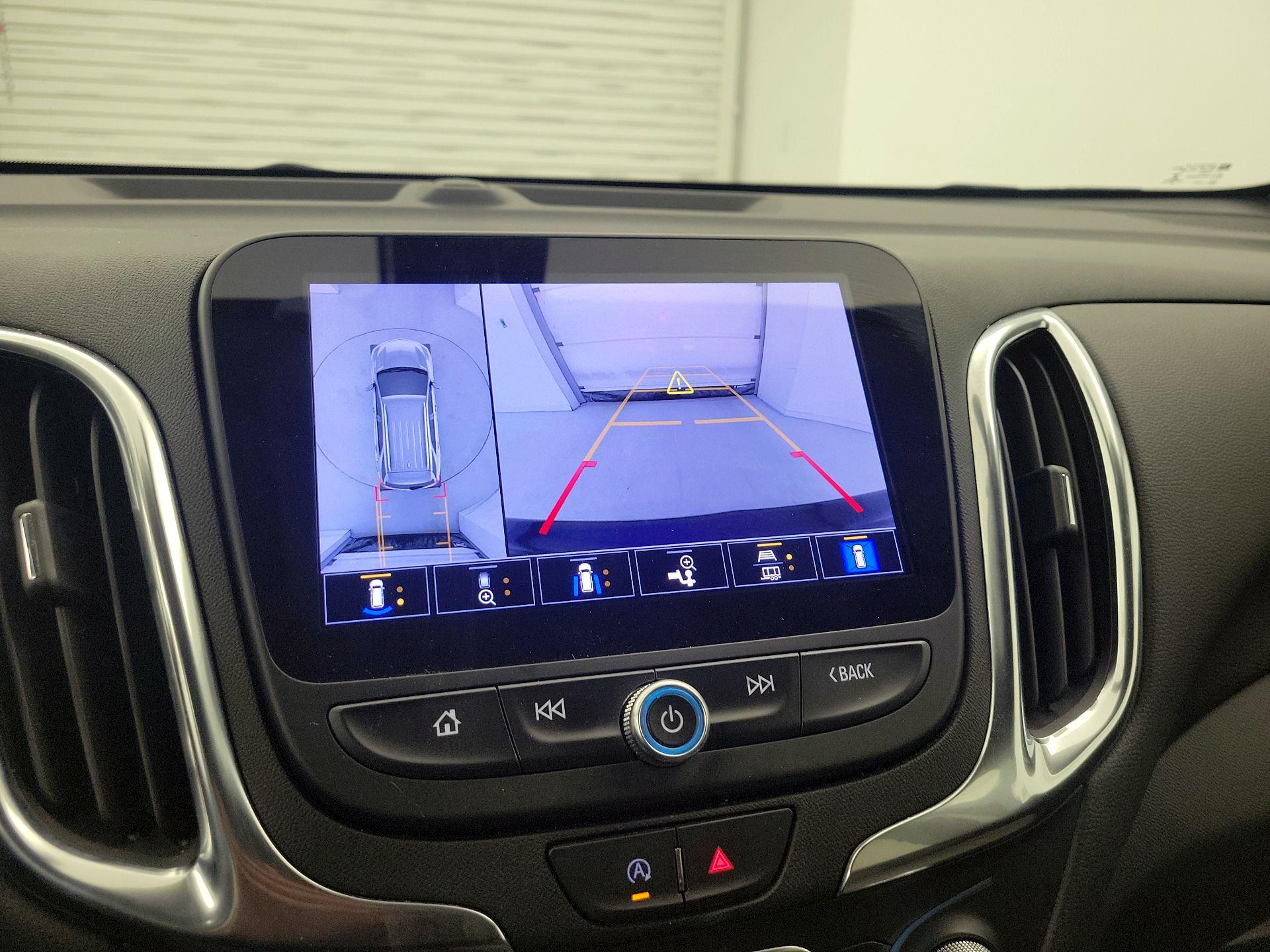 Thumbnail: 2022 Chevrolet Equinox - 14