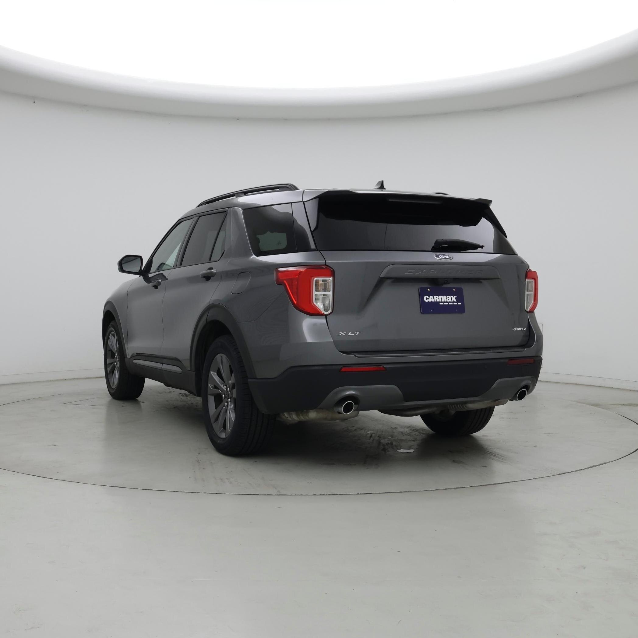 Thumbnail: 2022 Ford Explorer - 2