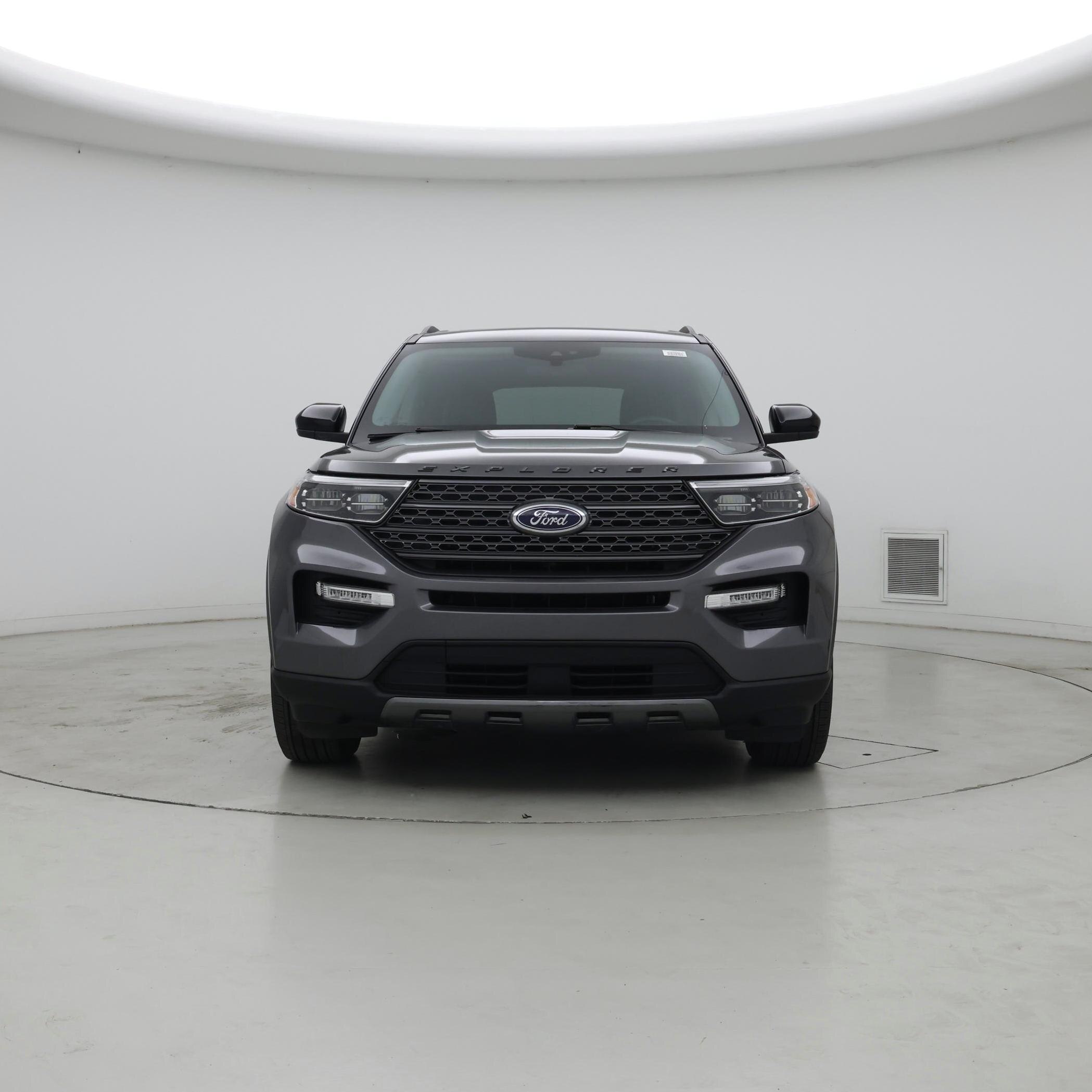 Thumbnail: 2022 Ford Explorer - 5