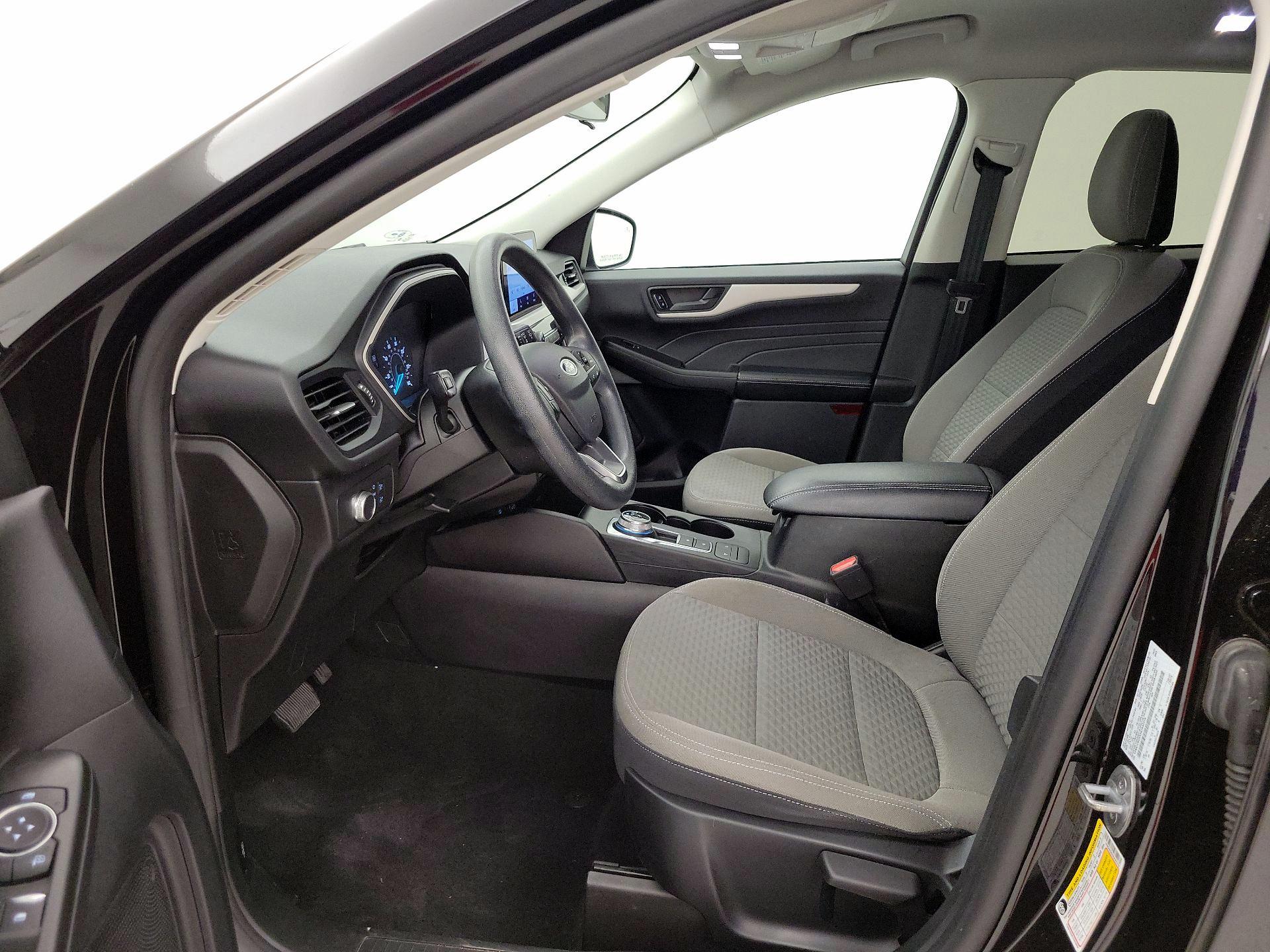 Thumbnail: 2022 Ford Escape - 11