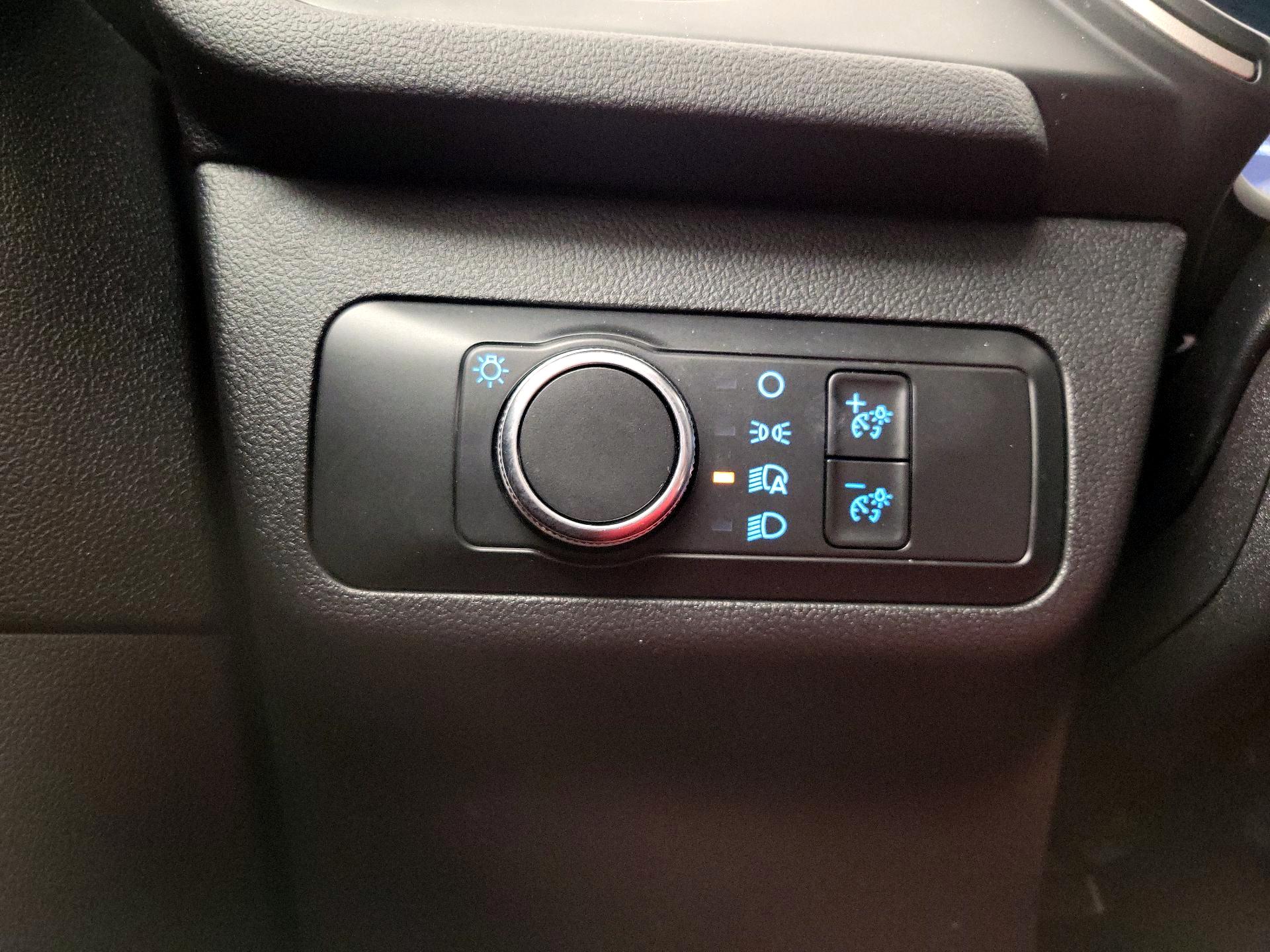 Thumbnail: 2022 Ford Escape - 13