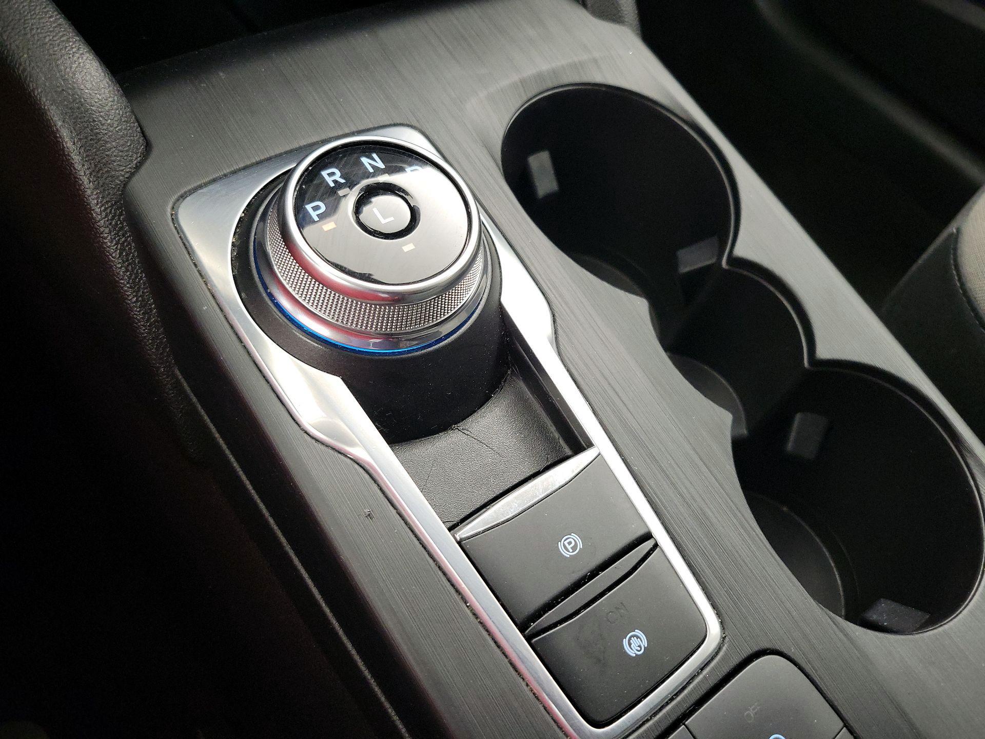 Thumbnail: 2022 Ford Escape - 17