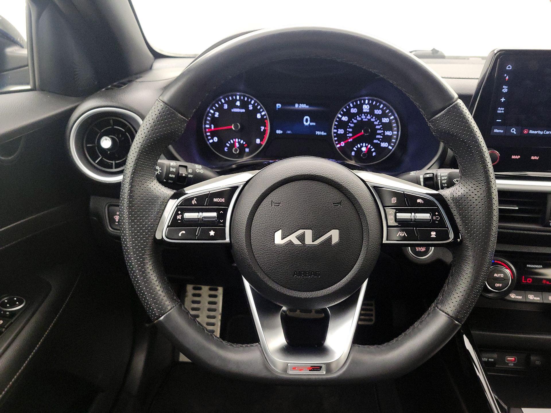 Thumbnail: 2023 Kia Forte - 10