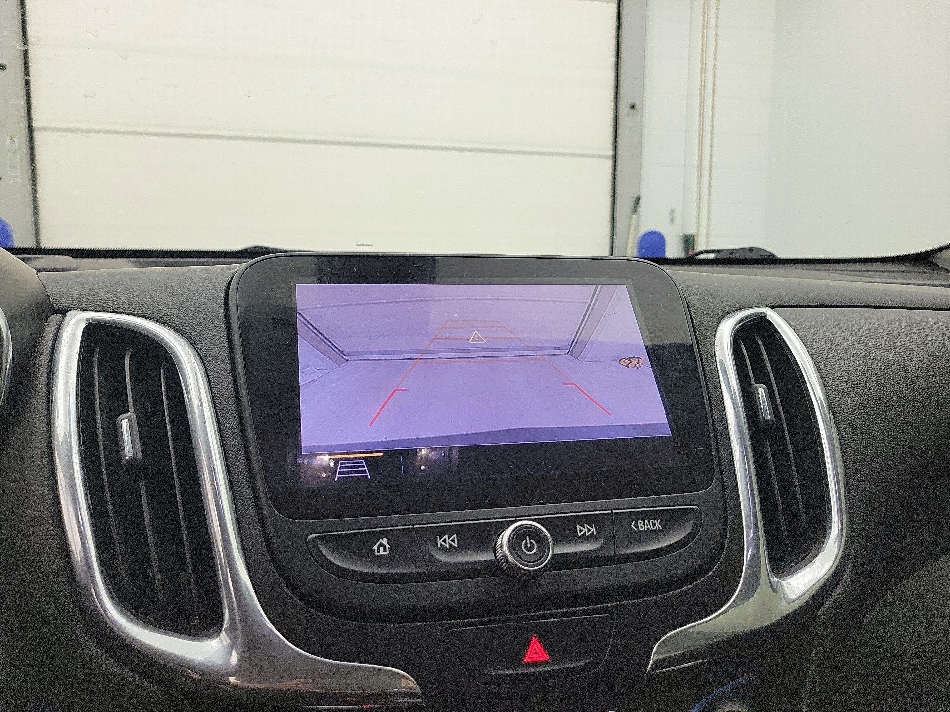 Thumbnail: 2020 Chevrolet Equinox - 14
