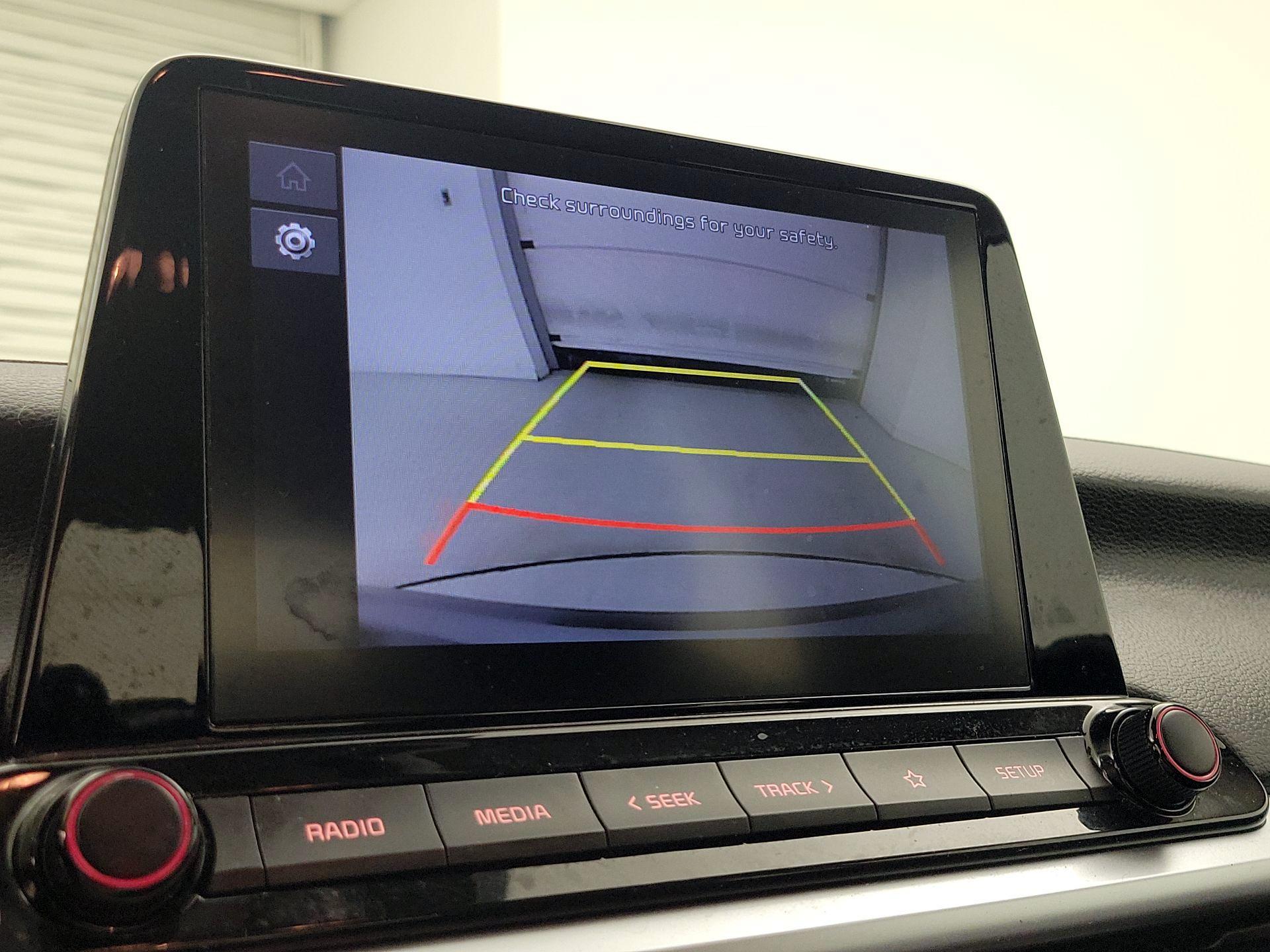 Thumbnail: 2022 Kia Forte - 14