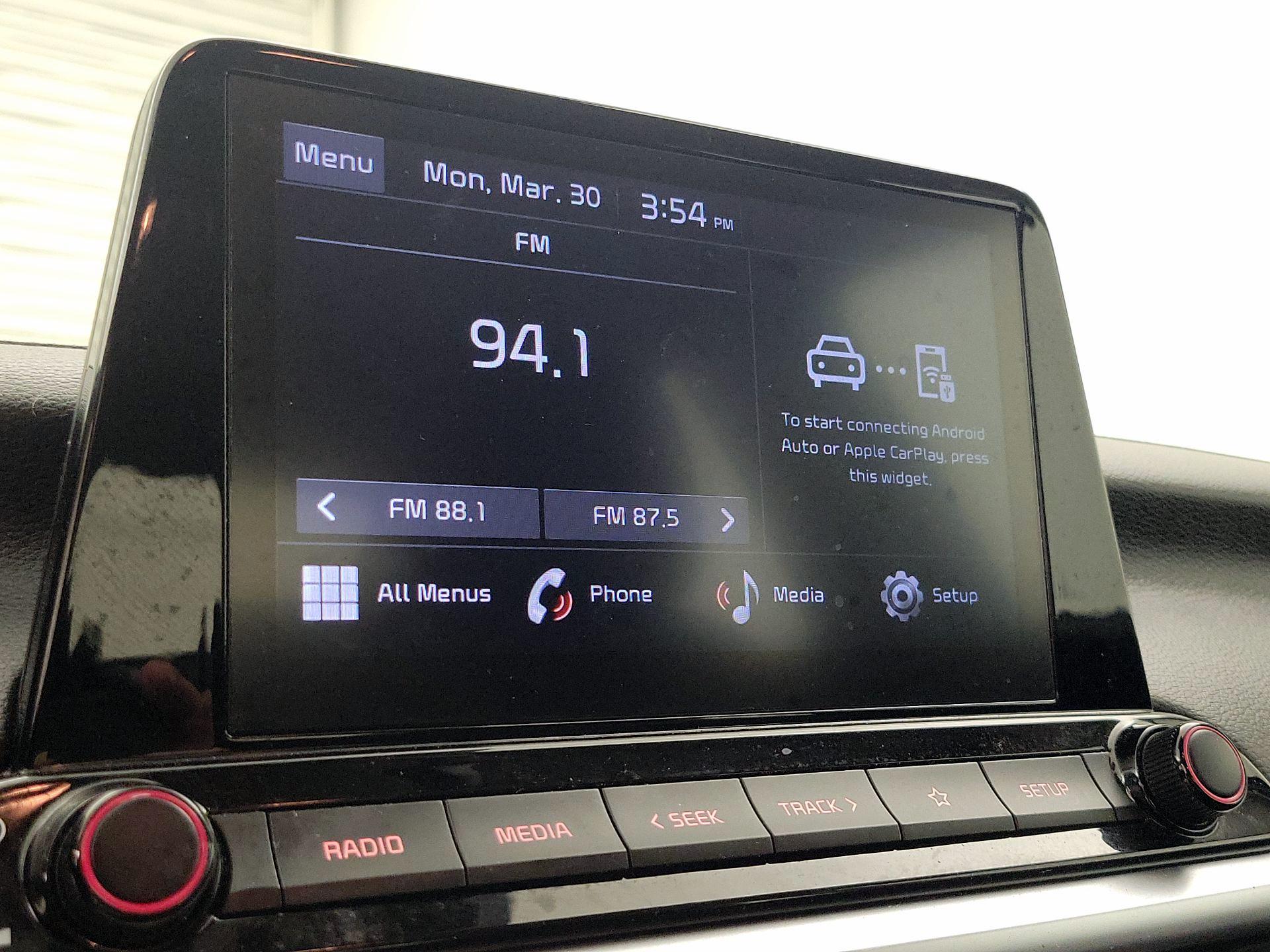 Thumbnail: 2022 Kia Forte - 15