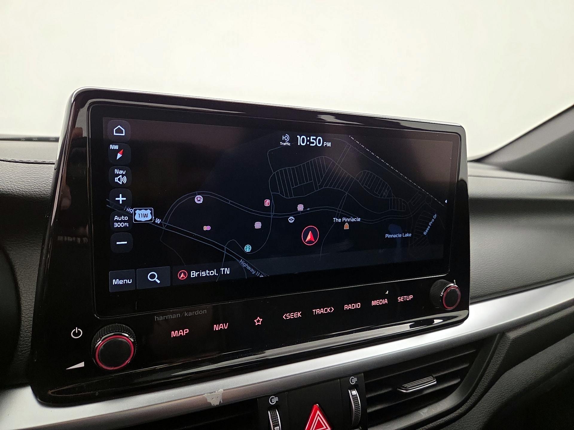 Thumbnail: 2022 Kia Forte - 14