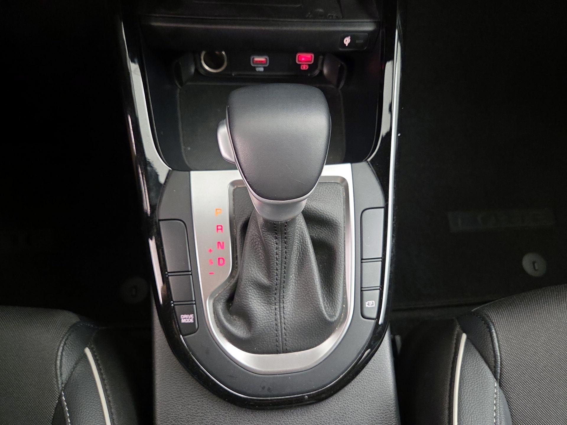 Thumbnail: 2022 Kia Forte - 18