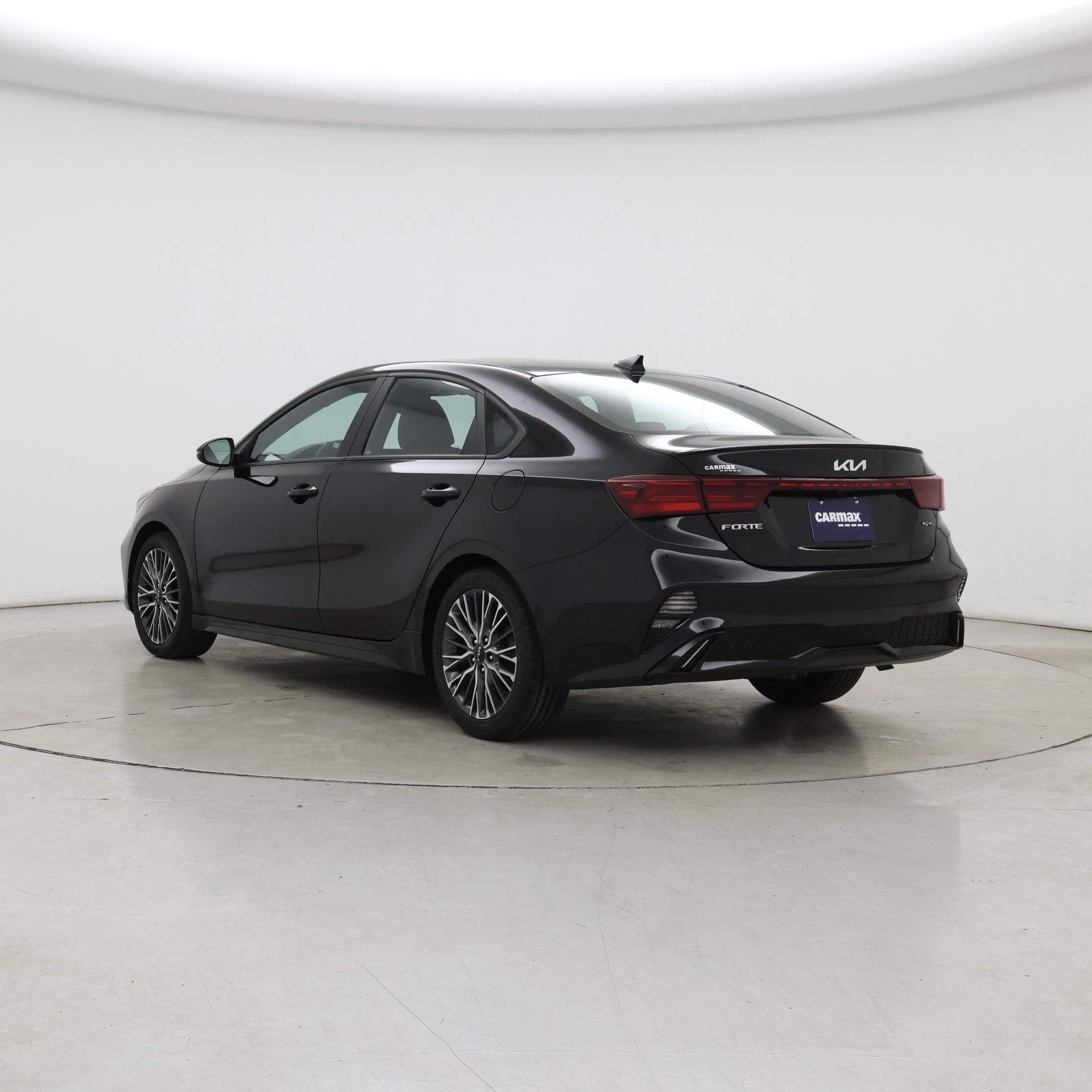 Thumbnail: 2022 Kia Forte - 2