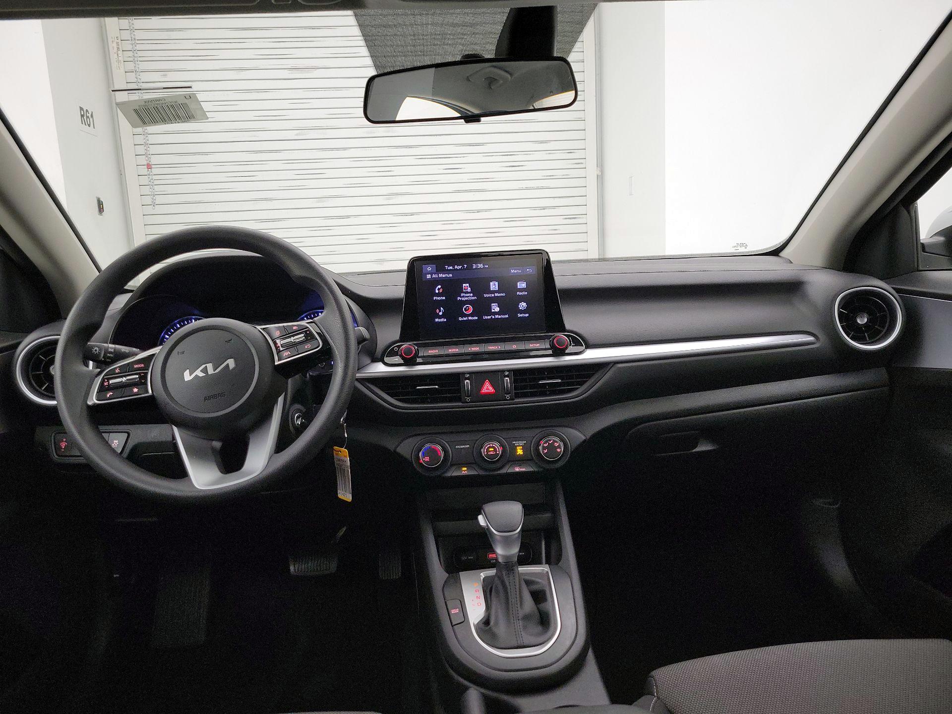 Thumbnail: 2023 Kia Forte - 9