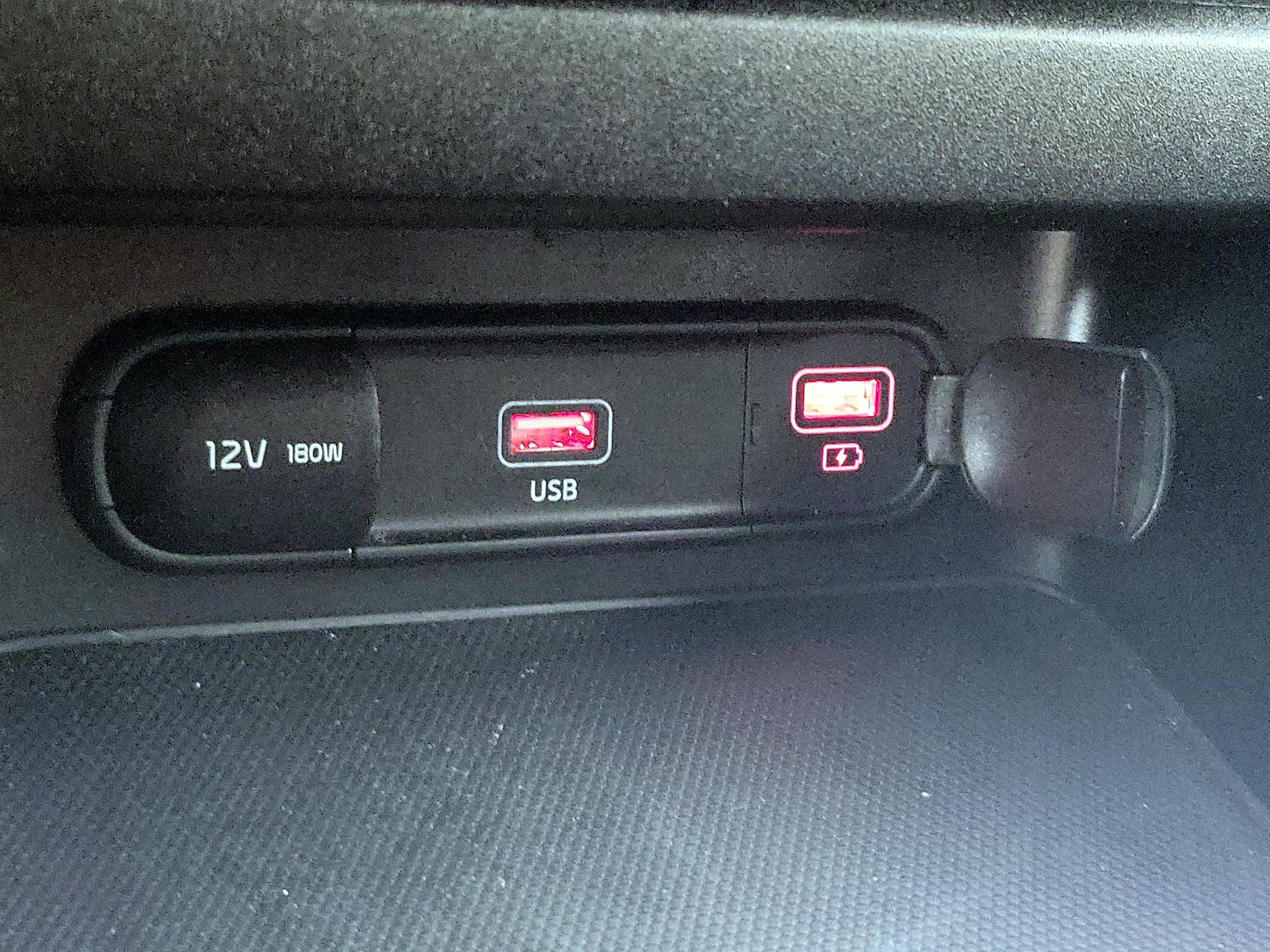 Thumbnail: 2023 Kia Forte - 17