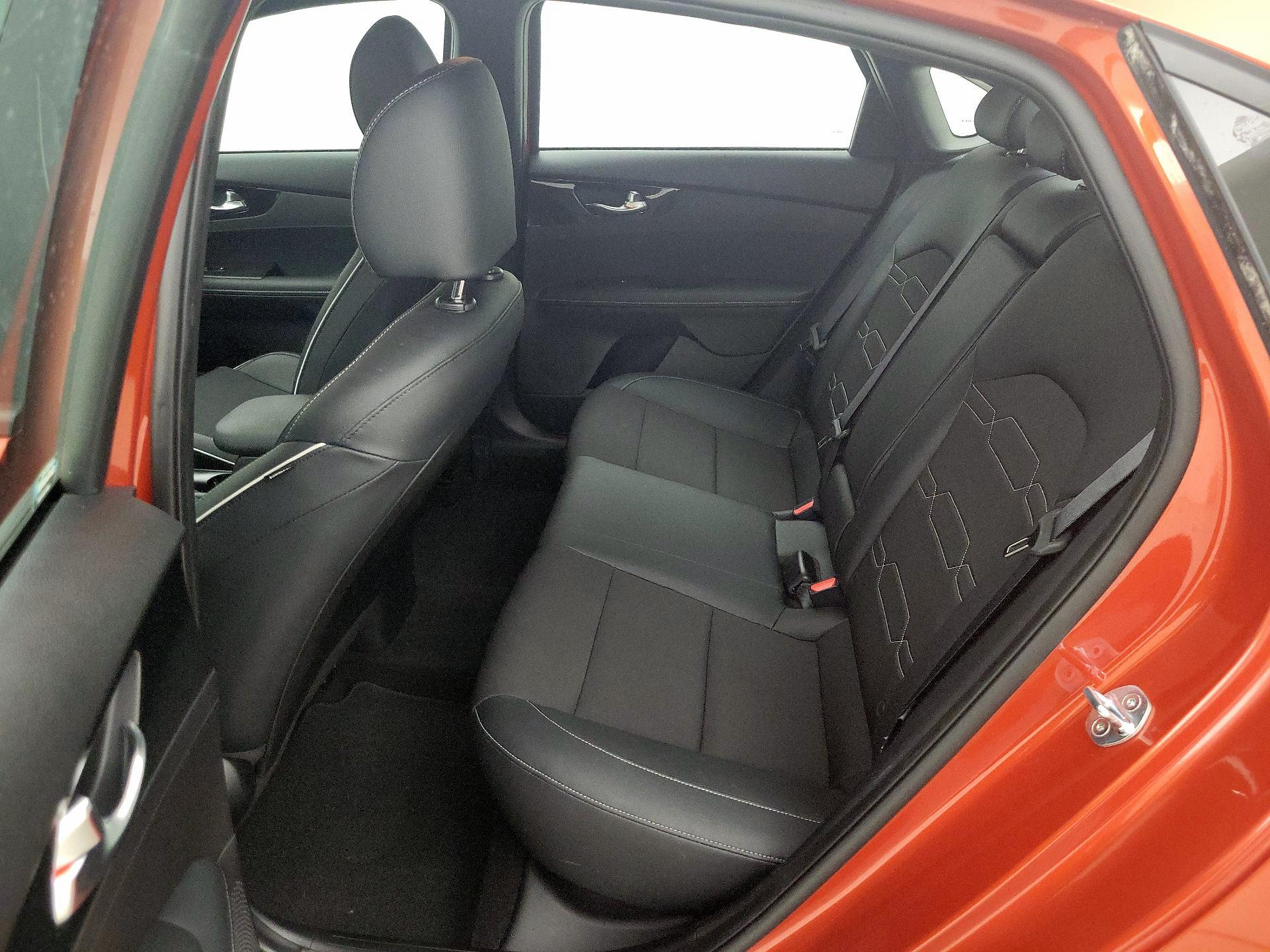 Thumbnail: 2023 Kia Forte - 18