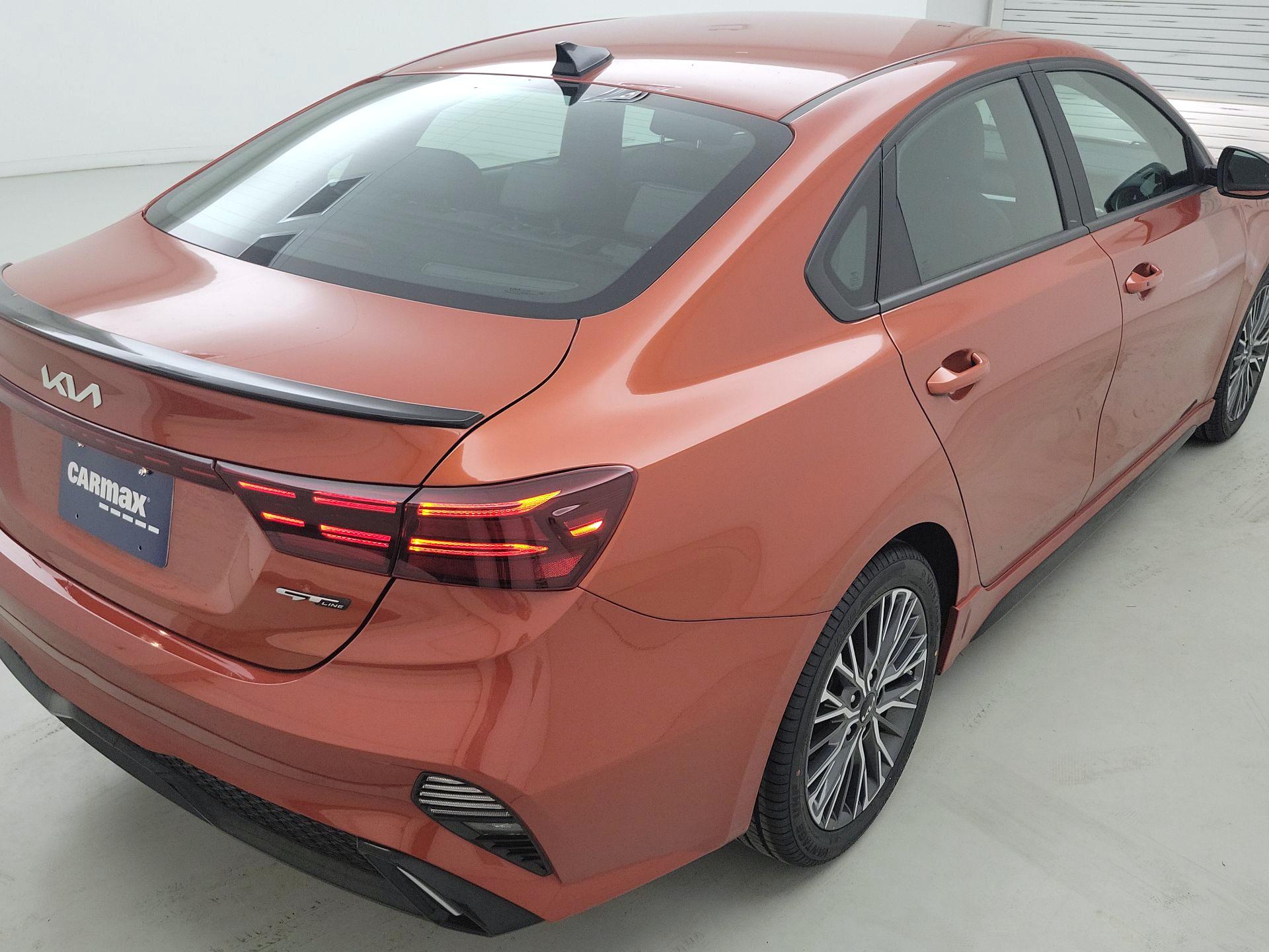 Thumbnail: 2023 Kia Forte - 5