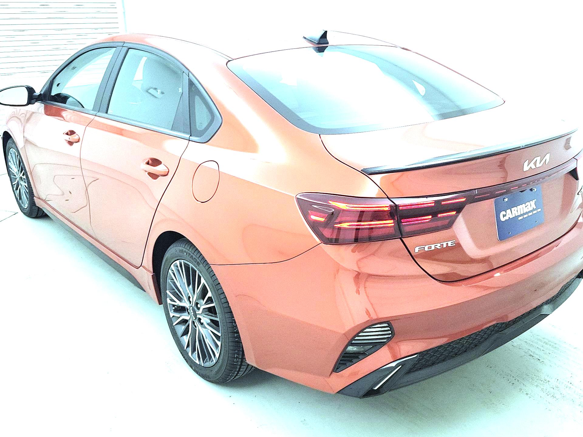 Thumbnail: 2023 Kia Forte - 7