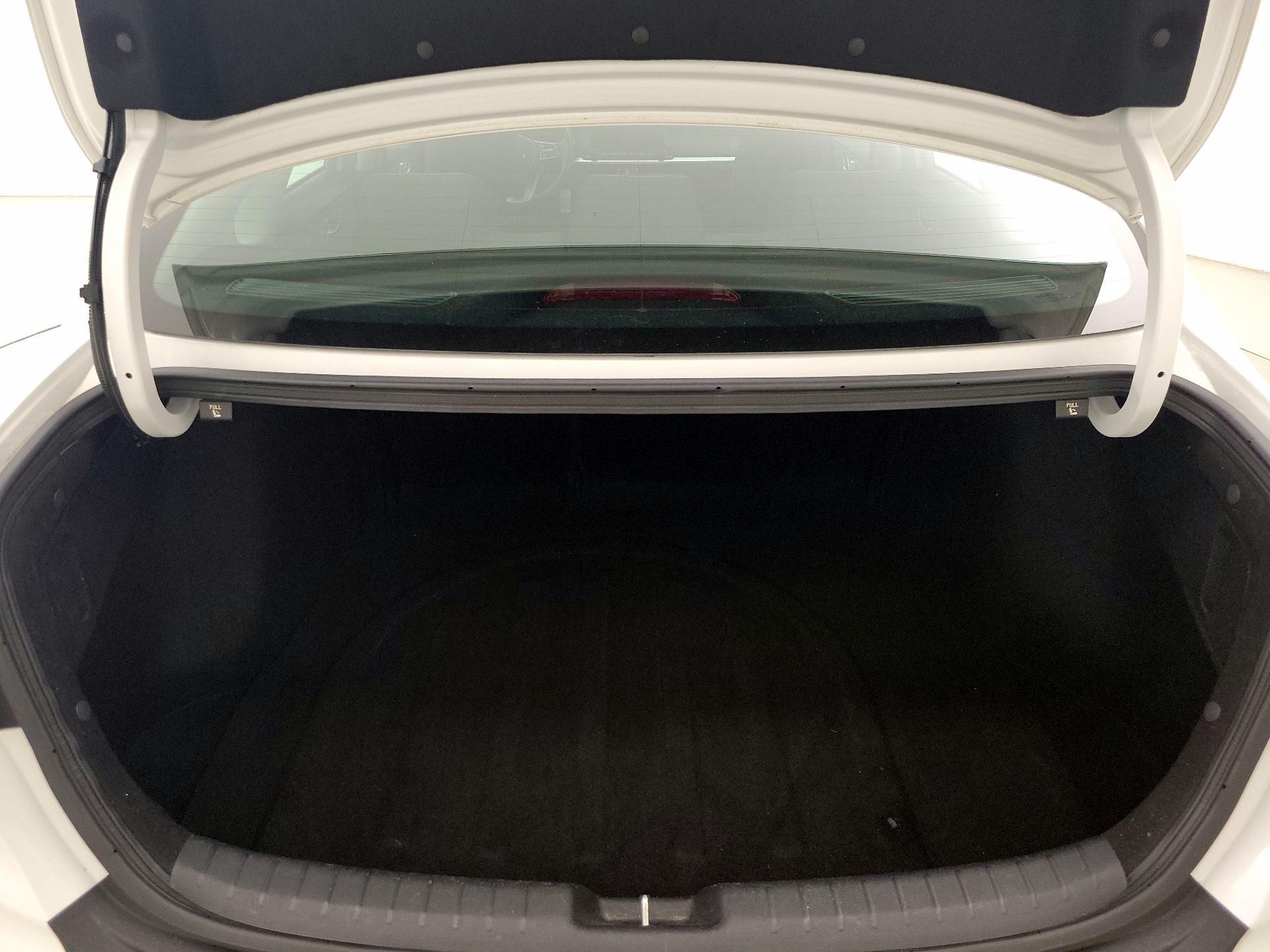 Thumbnail: 2023 Kia Forte - 20