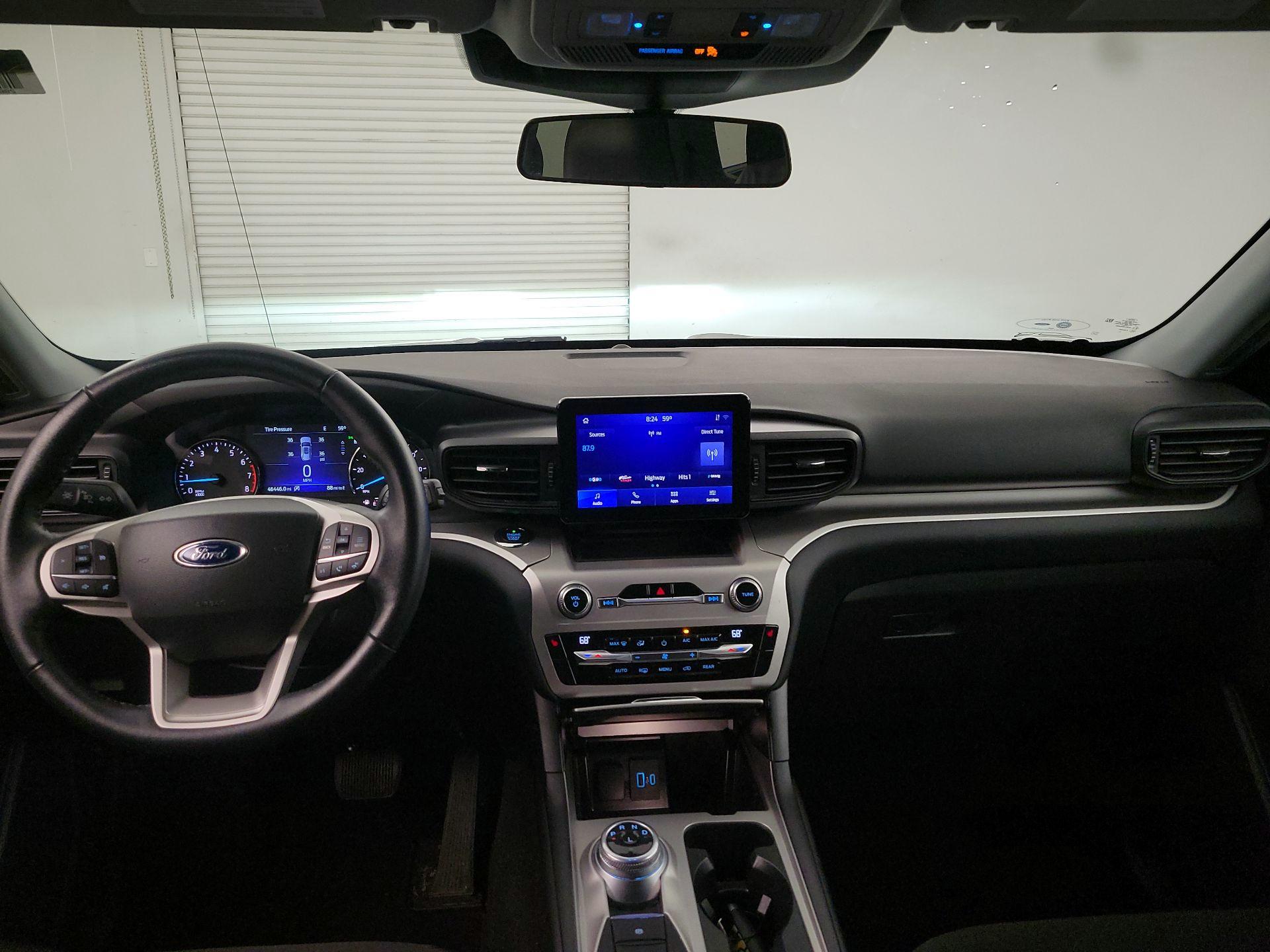 Thumbnail: 2021 Ford Explorer - 9