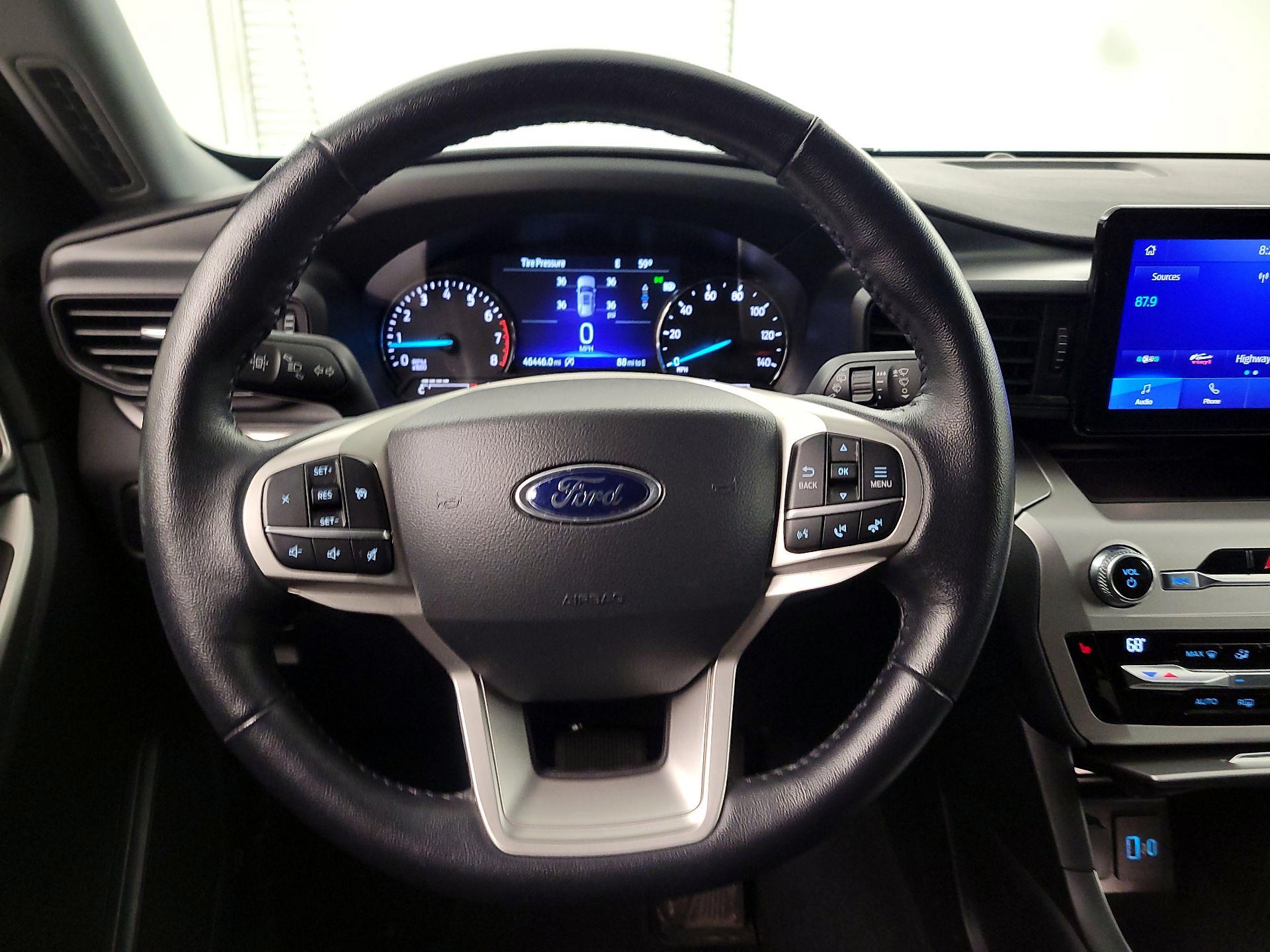 Thumbnail: 2021 Ford Explorer - 10