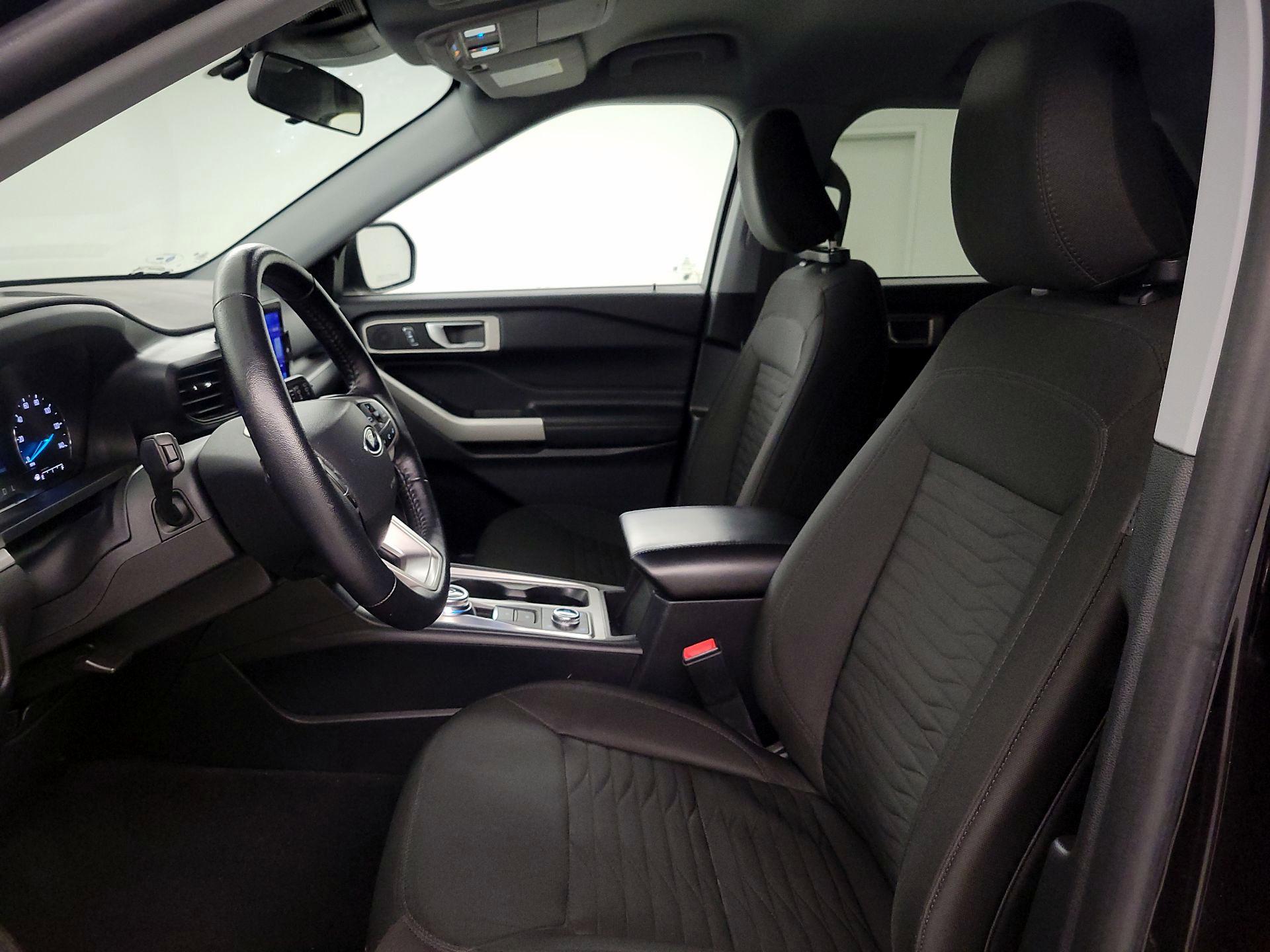 Thumbnail: 2021 Ford Explorer - 11