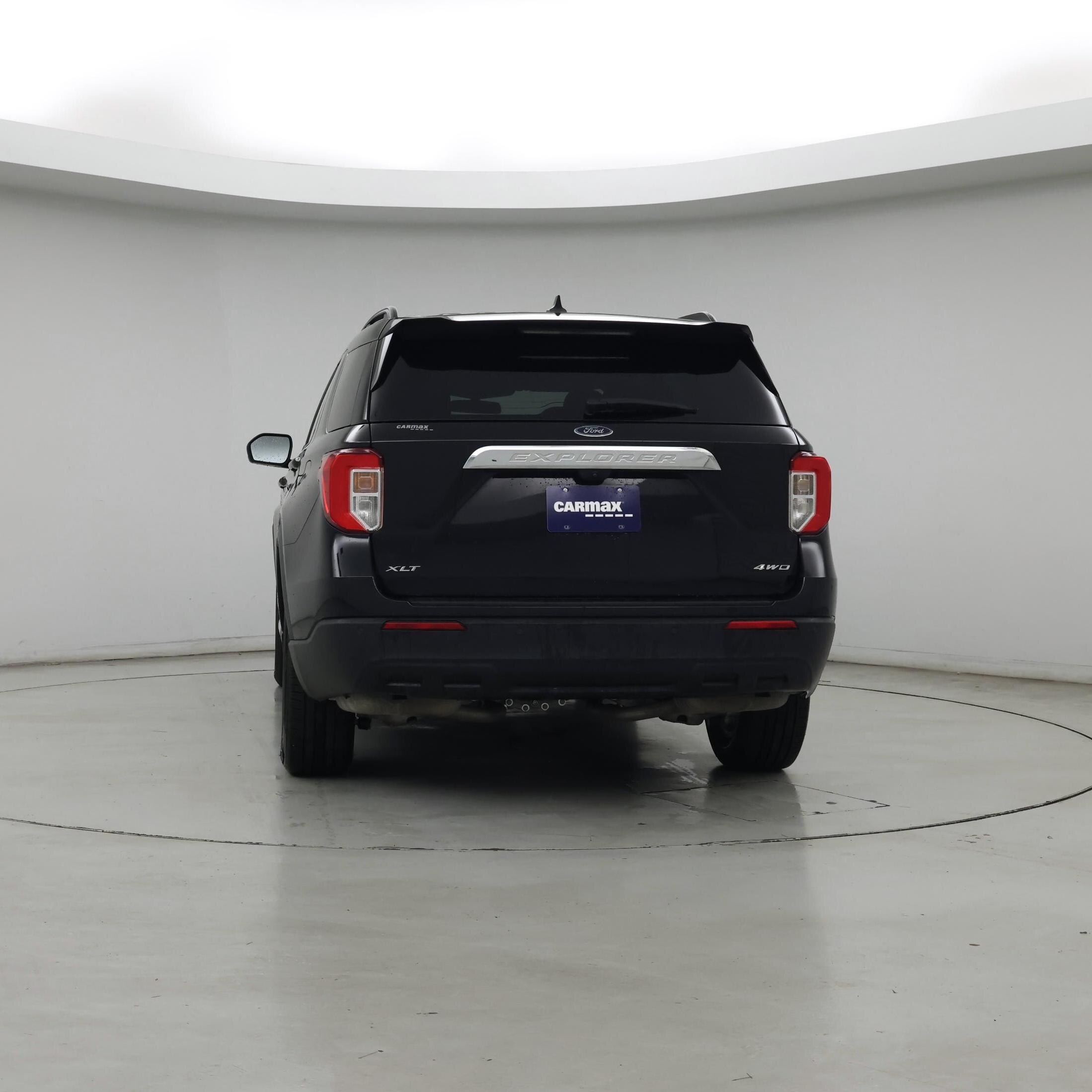 Thumbnail: 2021 Ford Explorer - 6