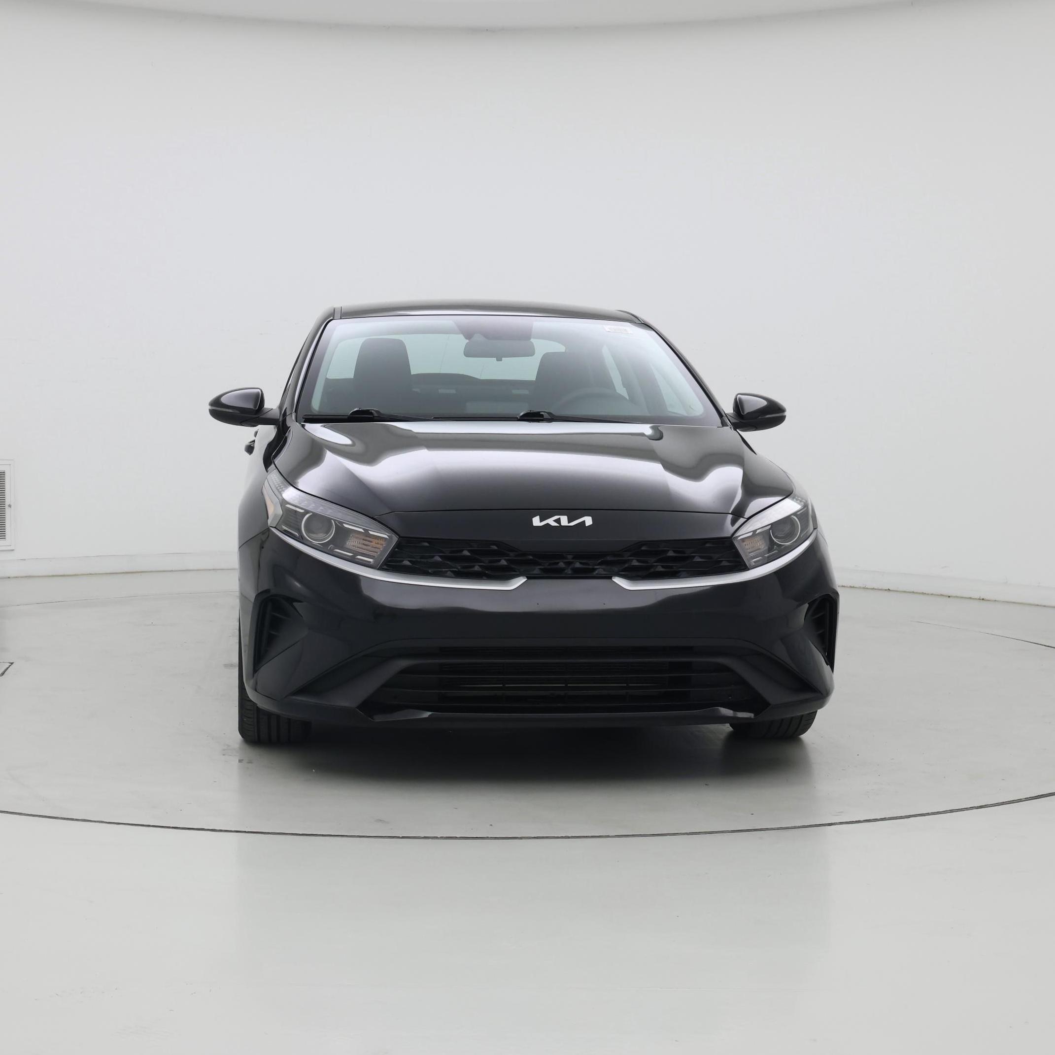 Thumbnail: 2023 Kia Forte - 5