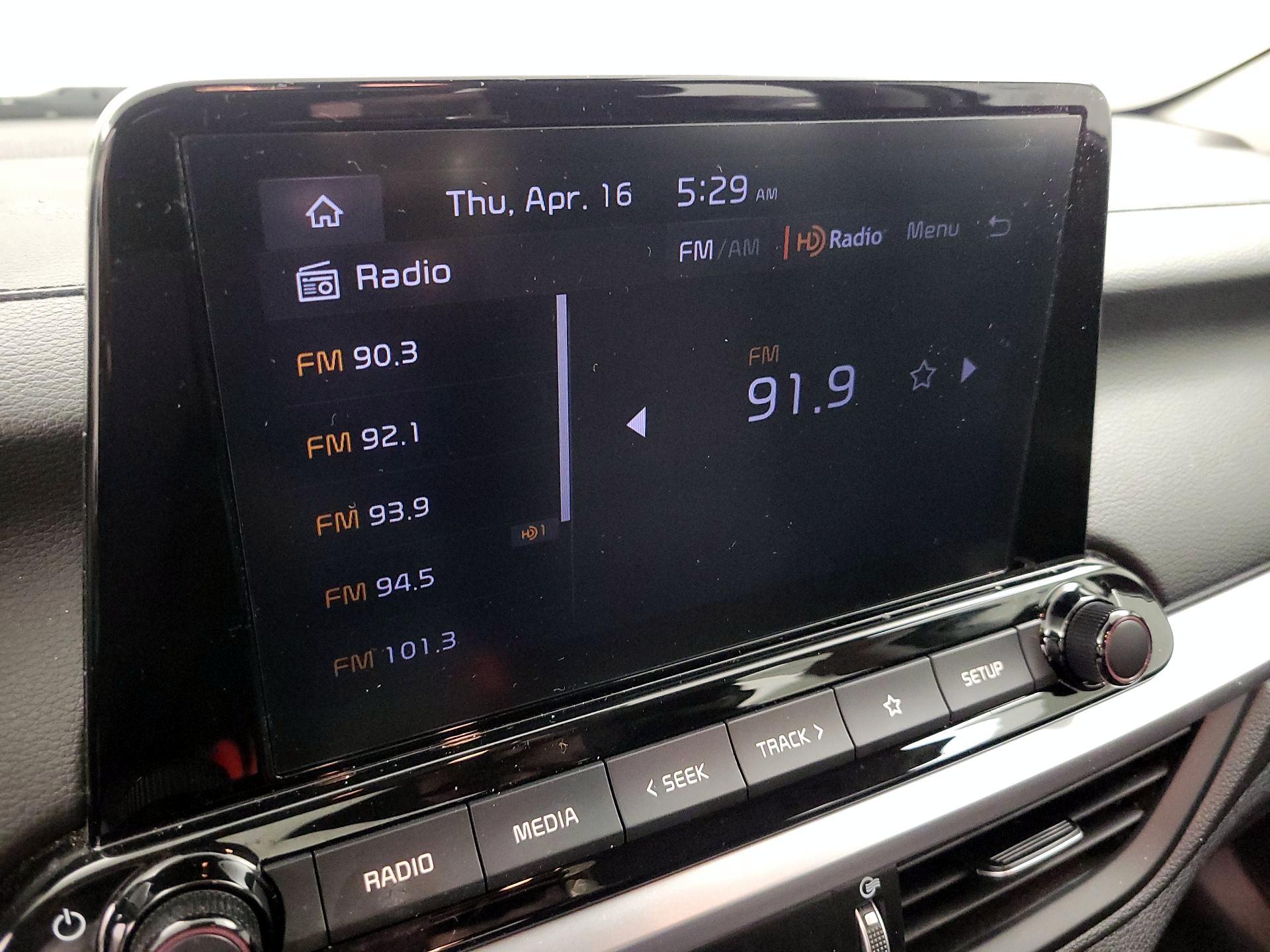 Thumbnail: 2023 Kia Forte - 15