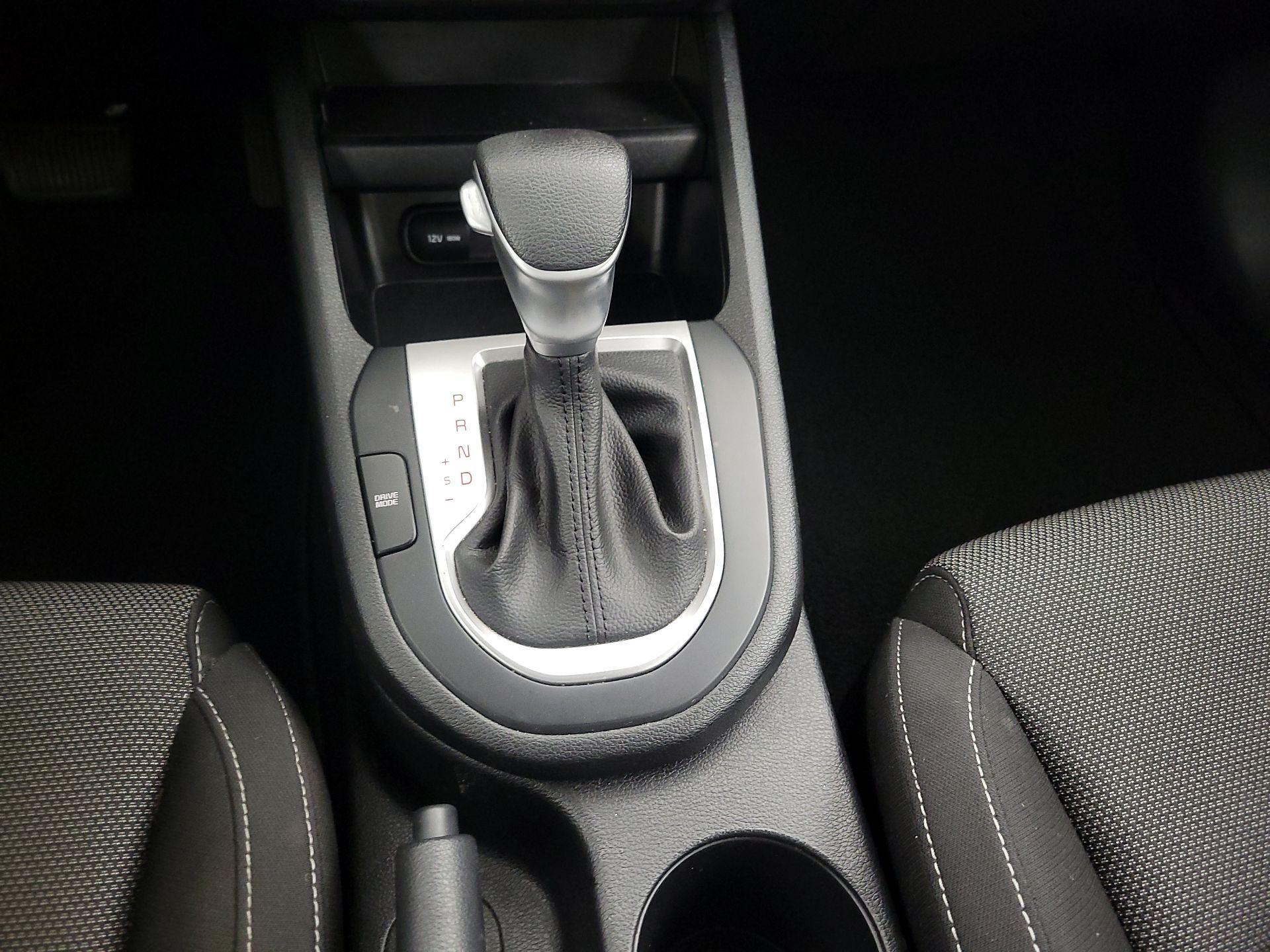 Thumbnail: 2023 Kia Forte - 17