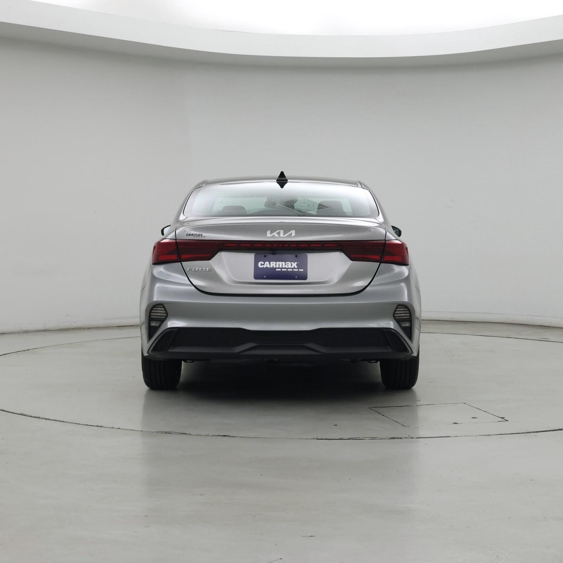 Thumbnail: 2023 Kia Forte - 6